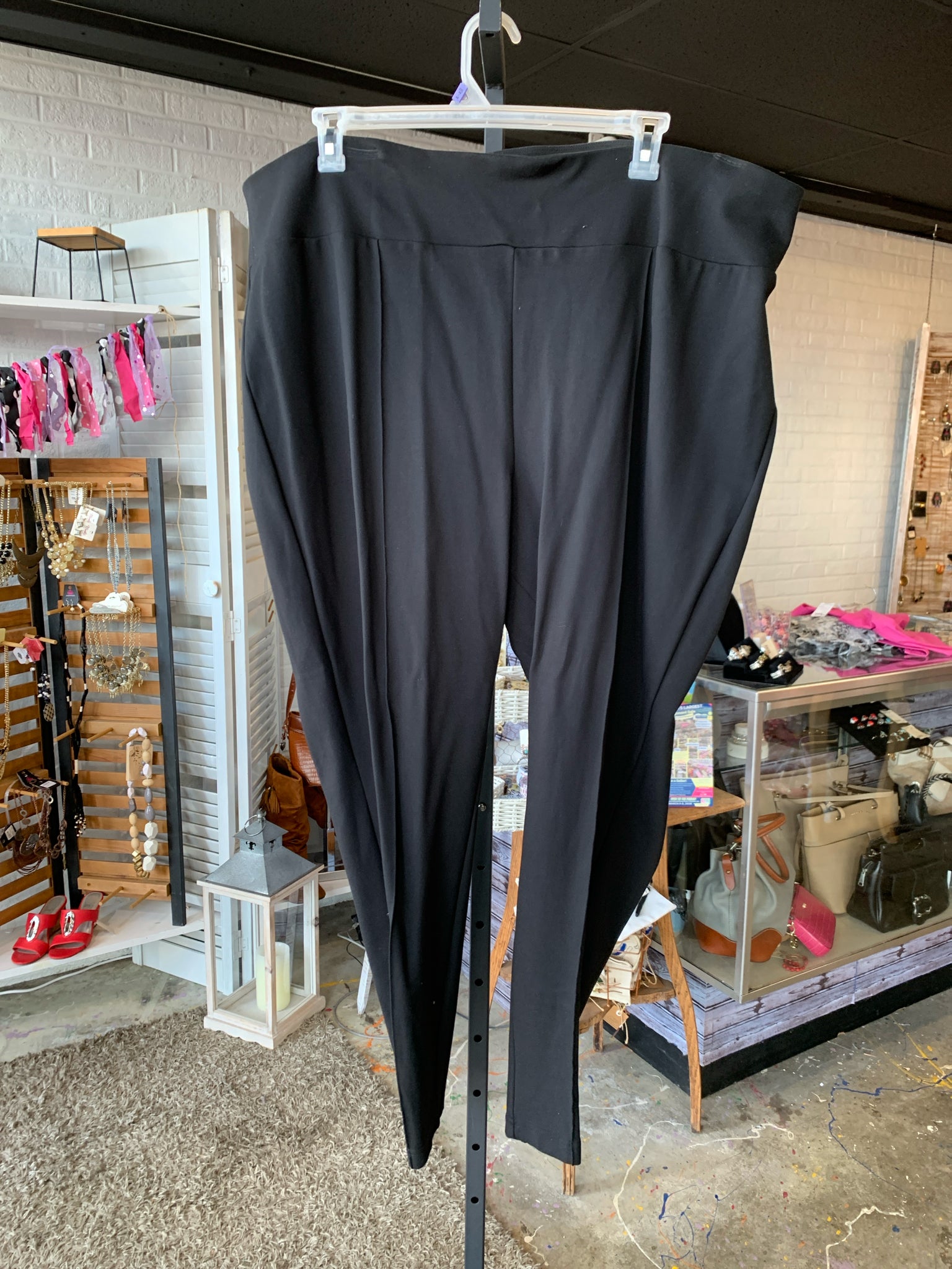 Roman's Plus Bottoms Size 32W Pants