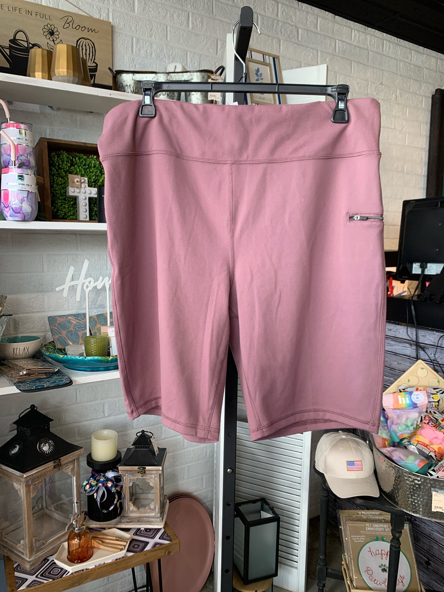 NINE WEST Plus Bottoms Size 2X Shorts