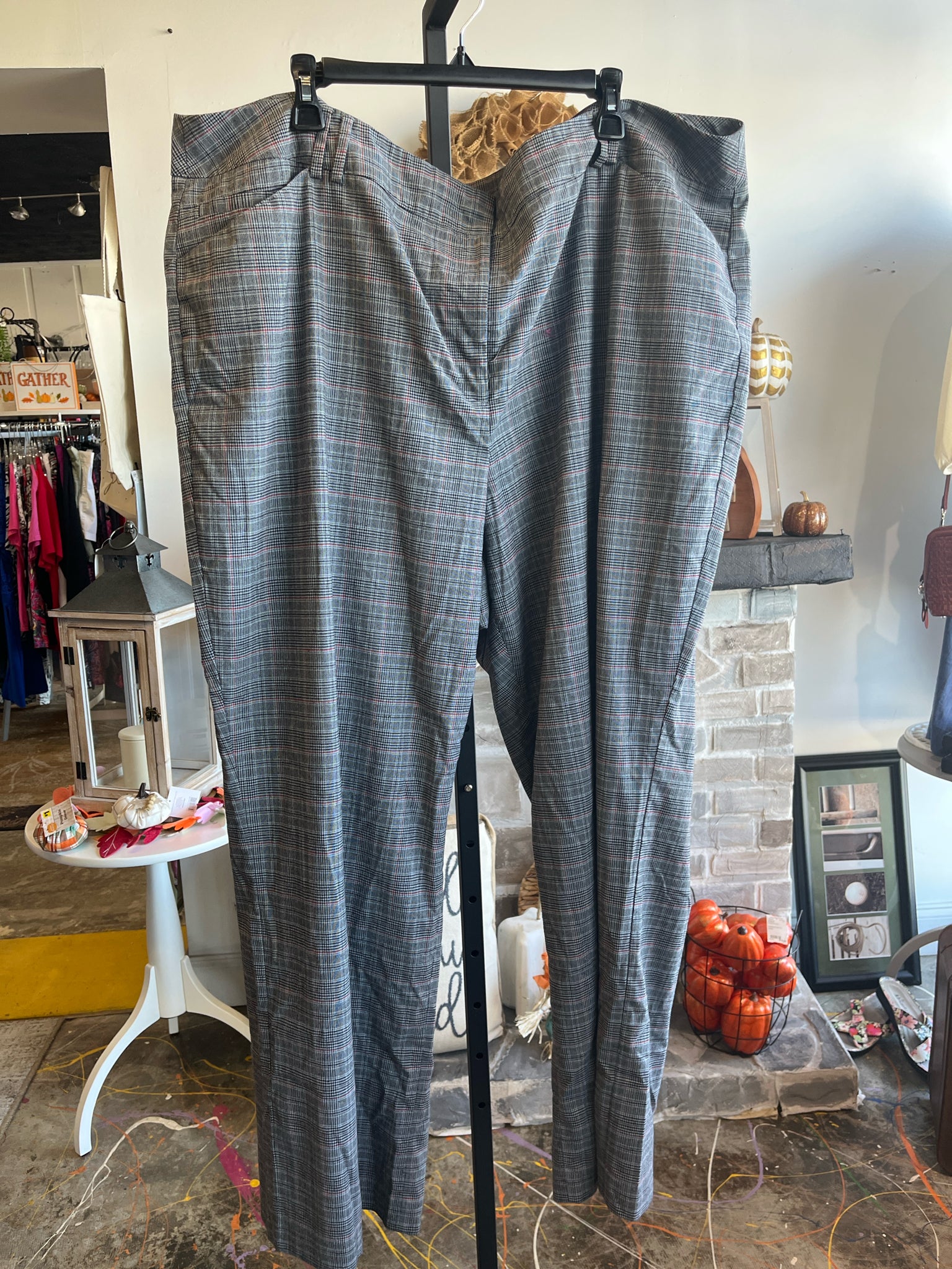 Lane Bryant Plus Bottoms Size 28 Pants