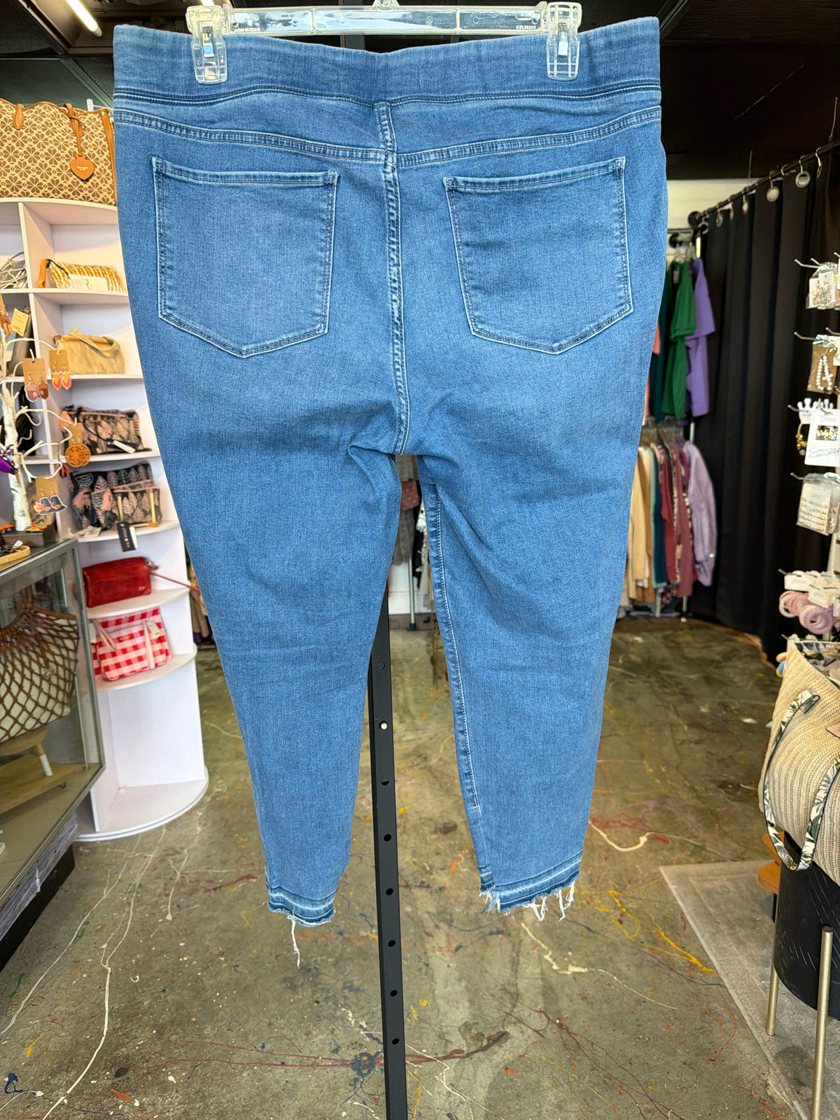 Old Navy Plus Bottoms Size 18 Jeans