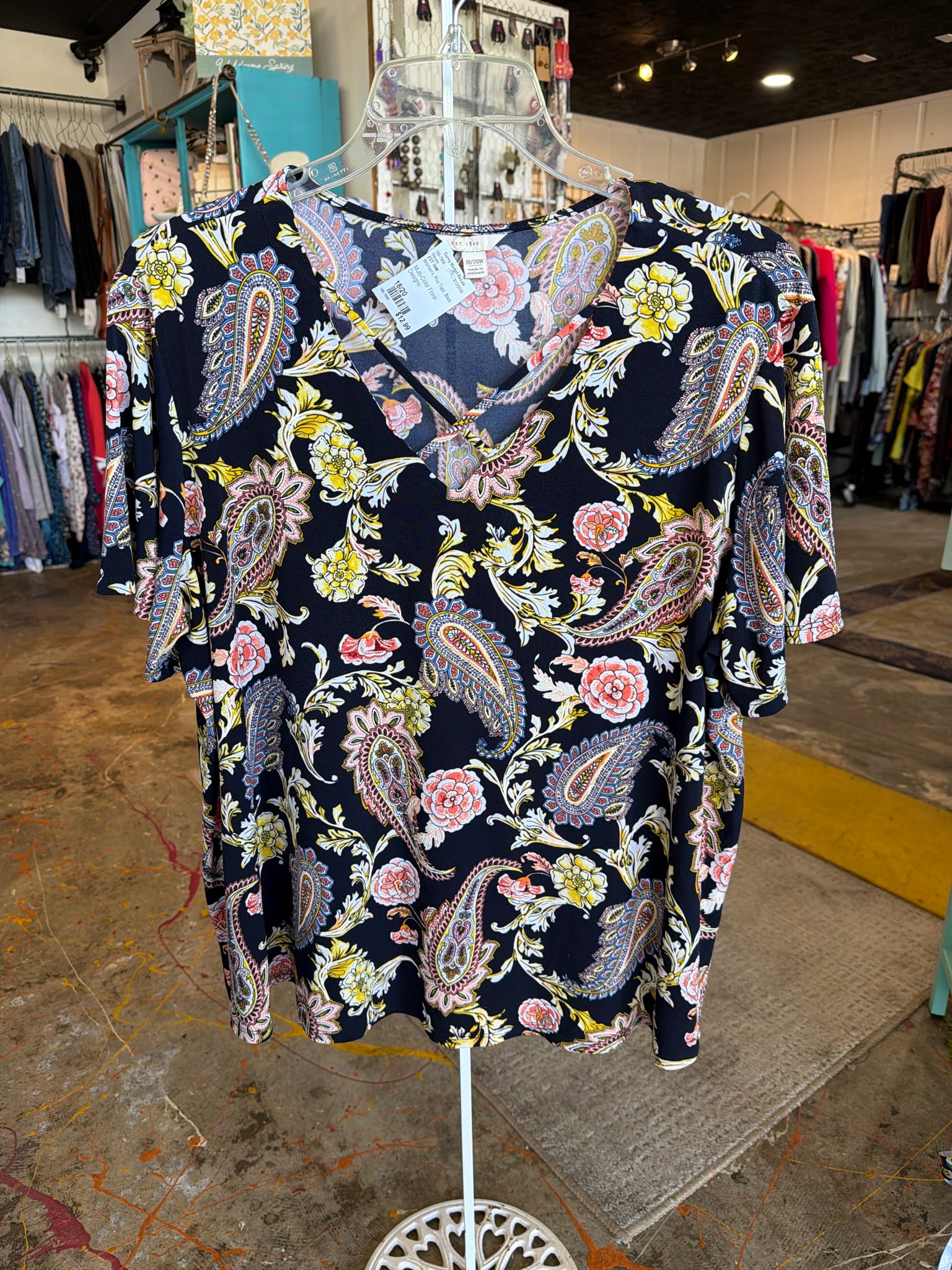 EST 1946 Plus Tops Size 18/20 Blouse