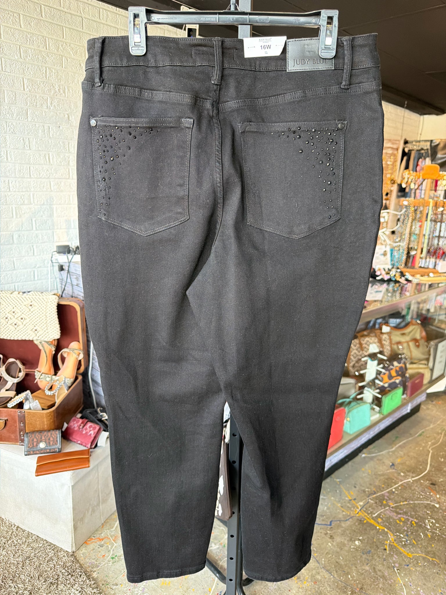 JUDY BLUE Plus Bottoms Size 16W Pants