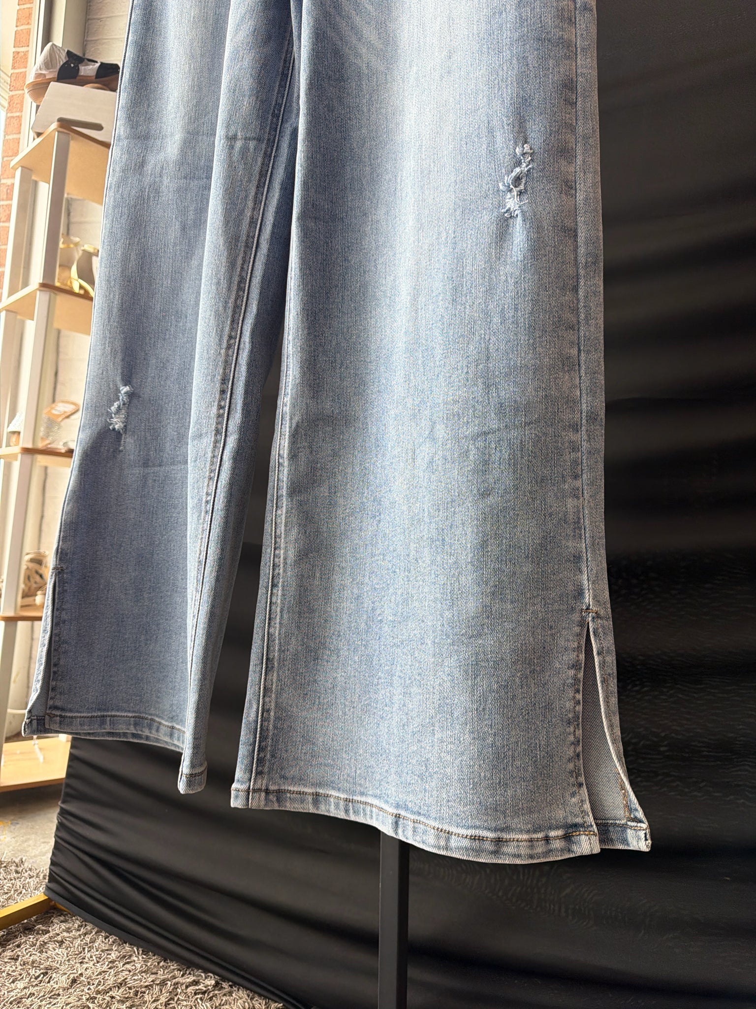 Risen Womens Bottoms Size 13/31 Jeans