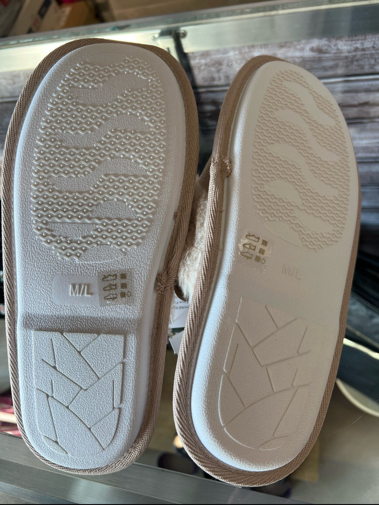 No Brand Shoes/Footwear M/L SHOES