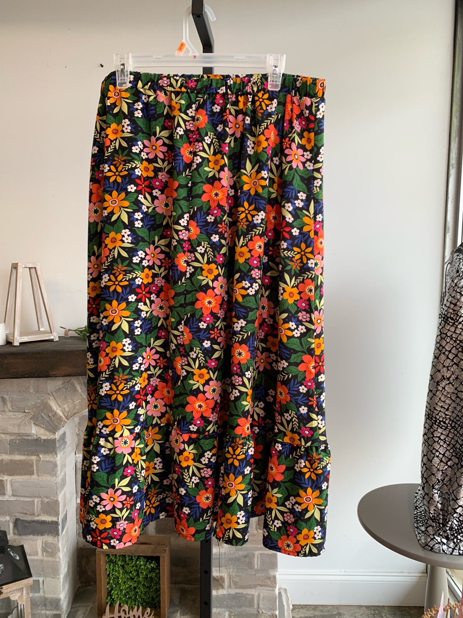 SHEIN Plus Bottoms Size 2X Skirt