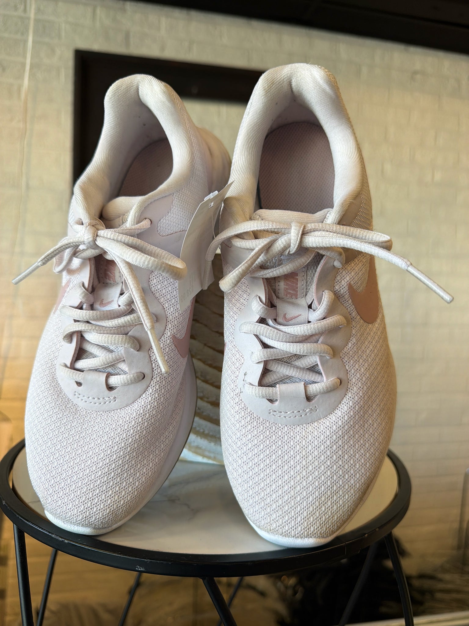 NIKE Shoes/Footwear 7 Shoes