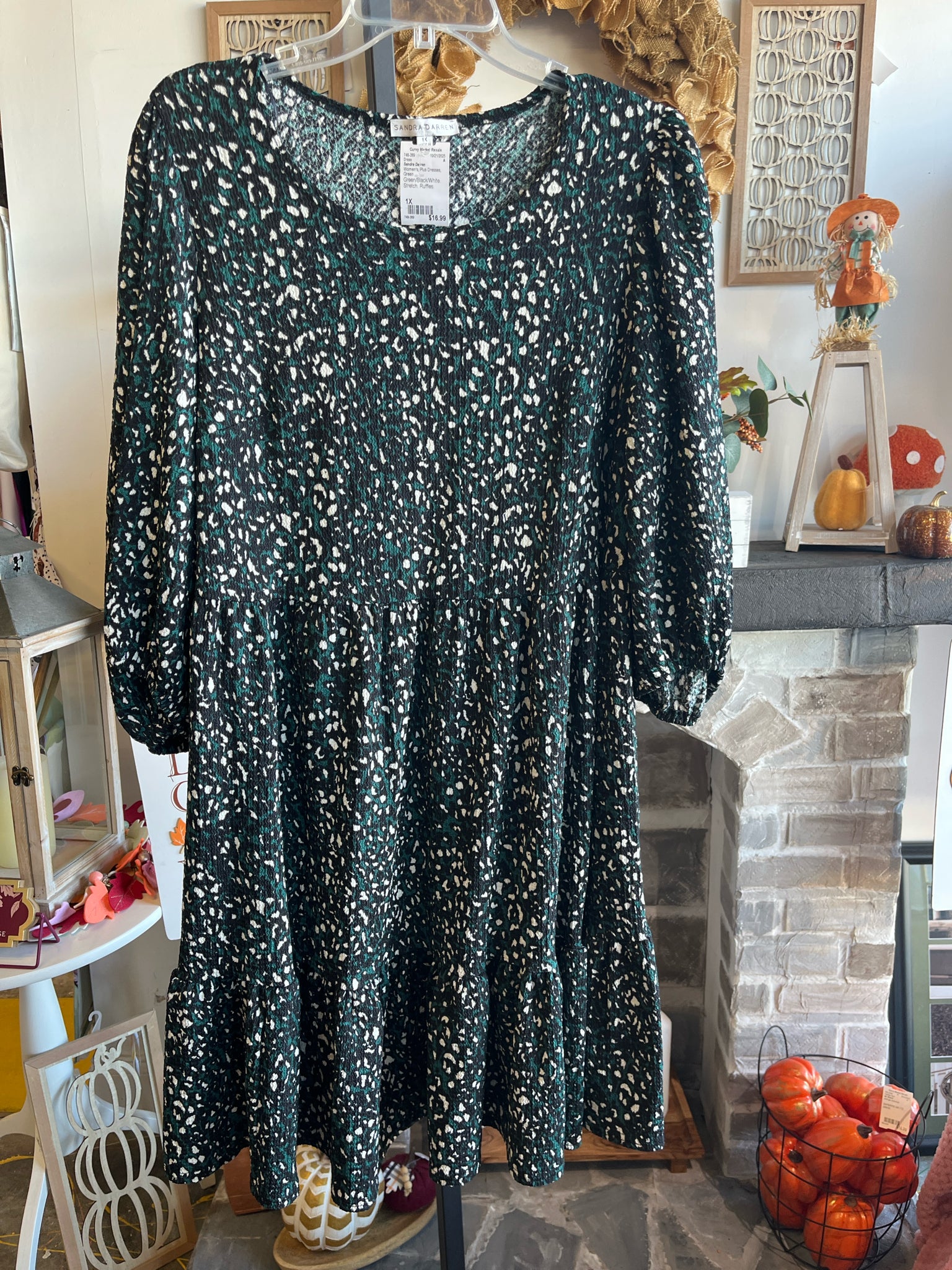 Sandra Darren Plus Dresses Size 1X Dress