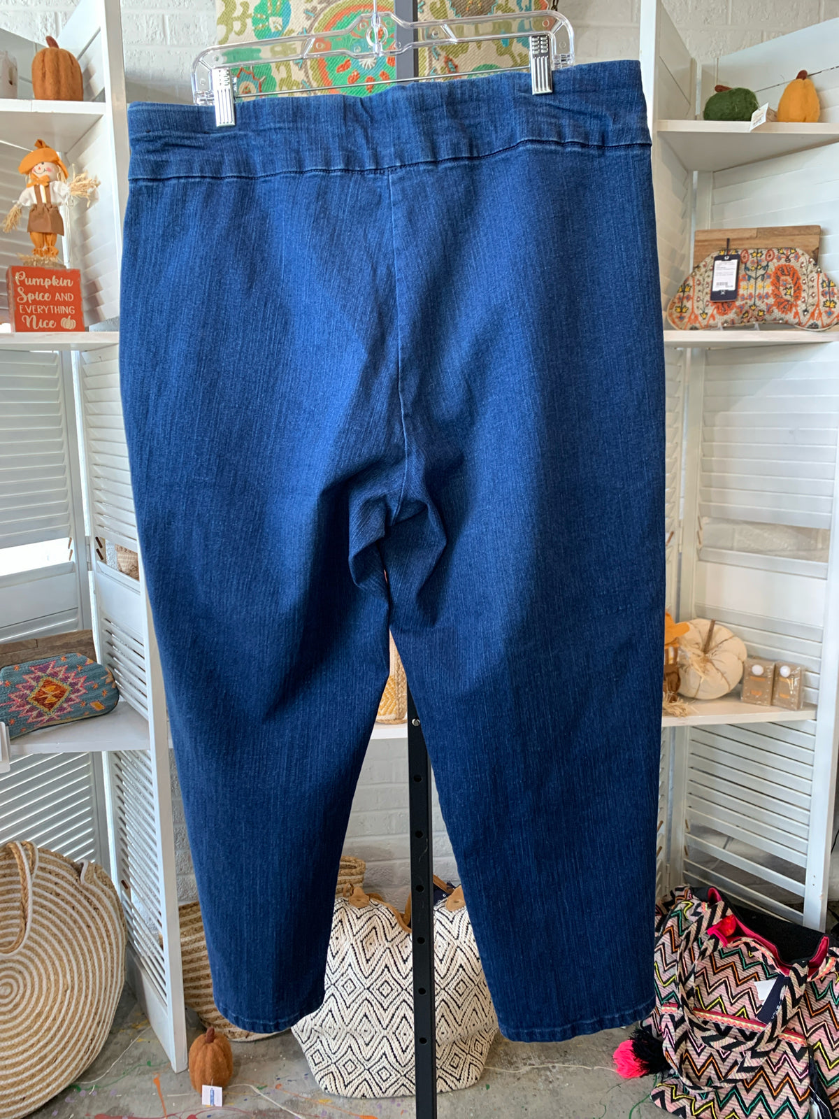 Alfred Dunner Plus Bottoms Size 18W Jeans