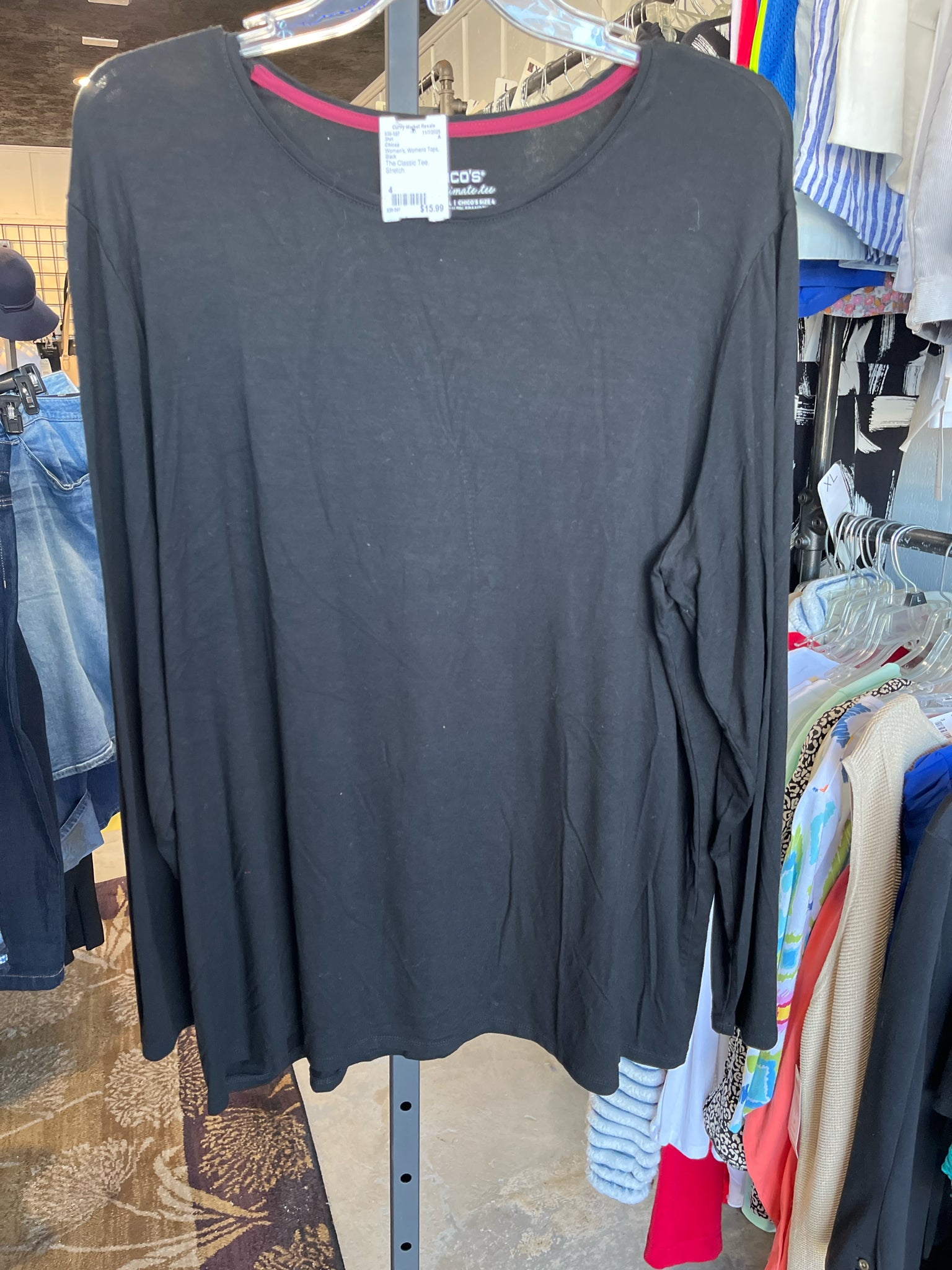 Chicos Womens Tops Size 4 Shirt