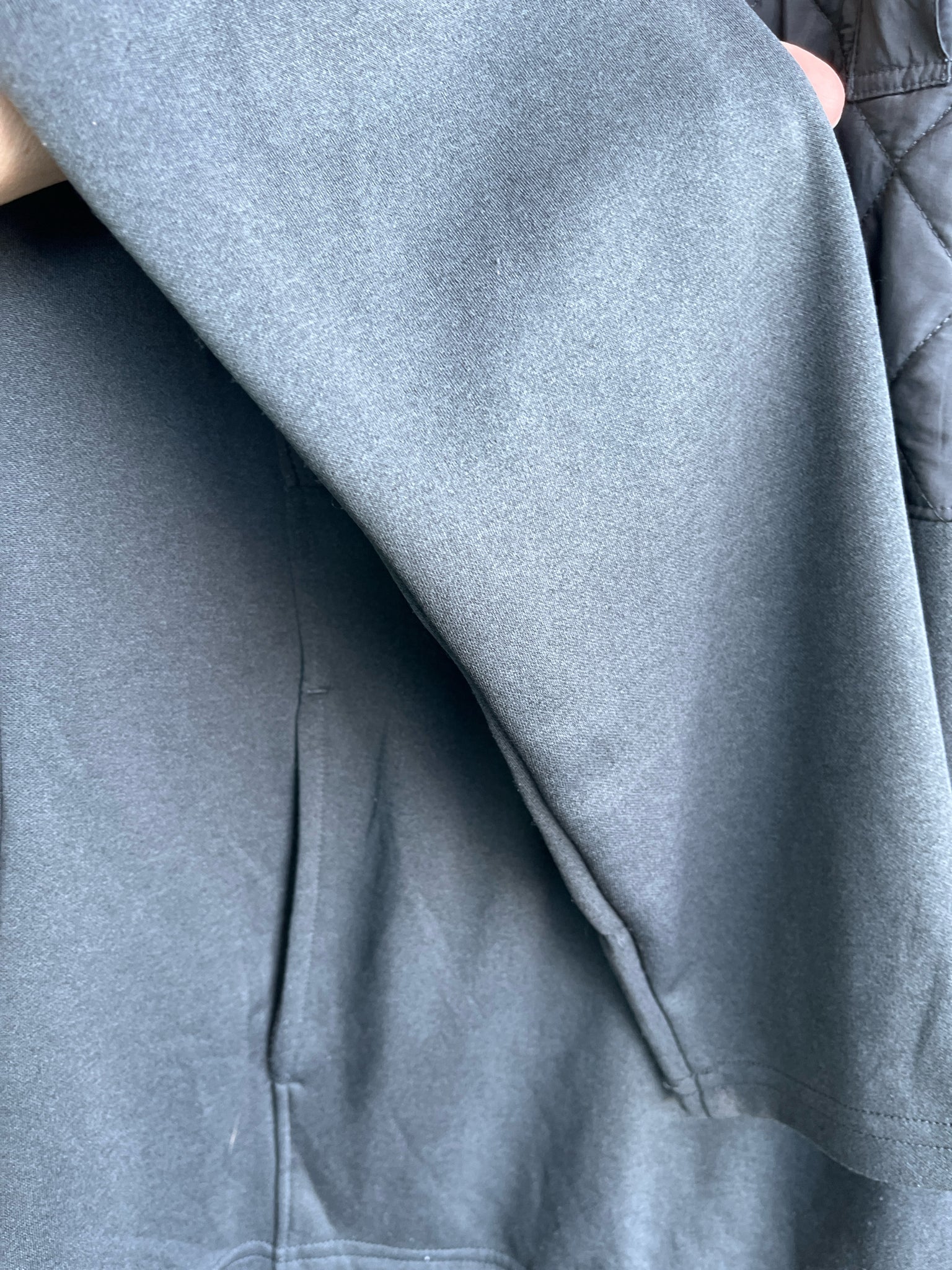 Avia Plus Outerwear Size 22 Sweatshirt