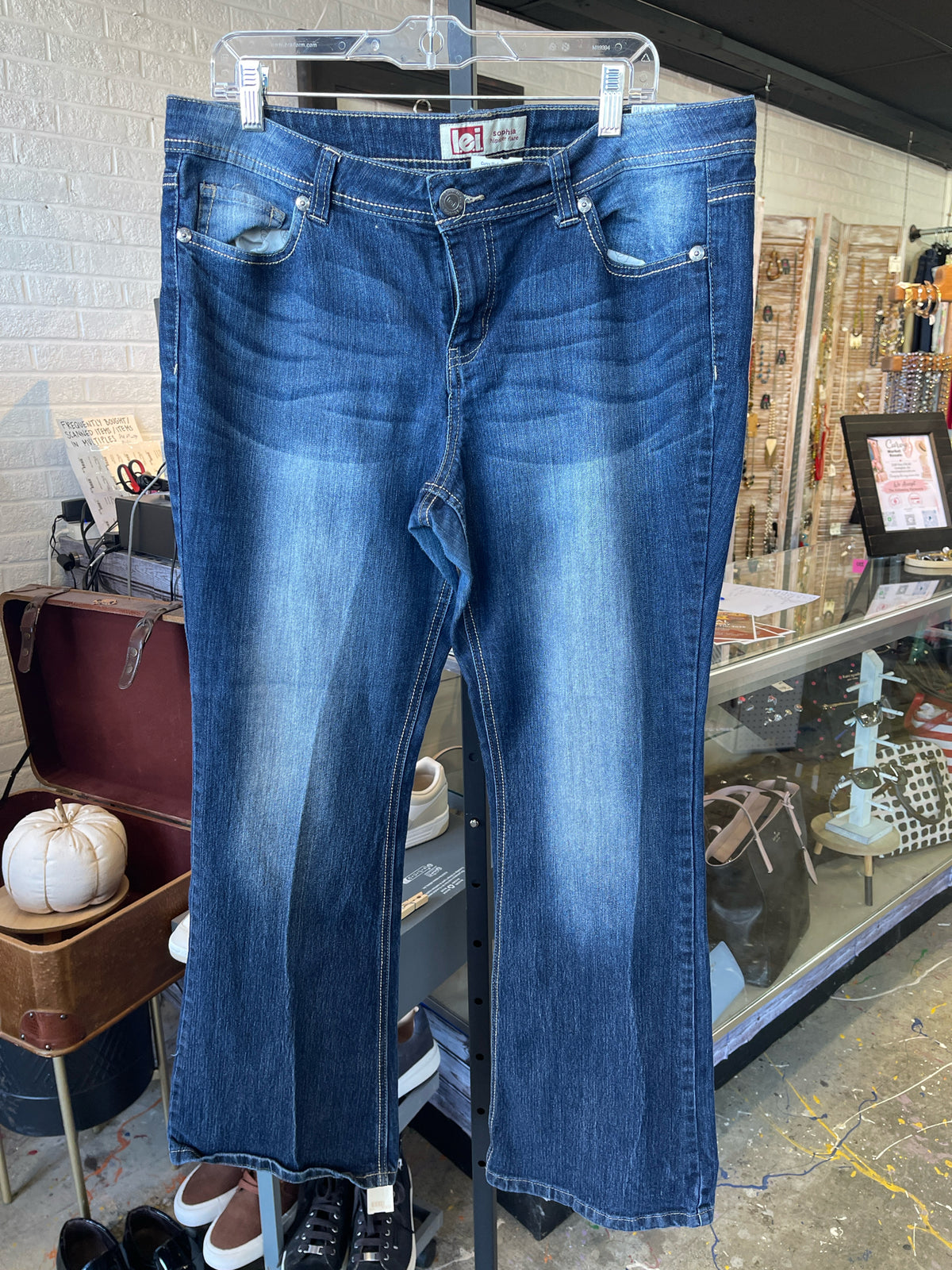 L.e.i. Plus Bottoms Size 17 Jeans