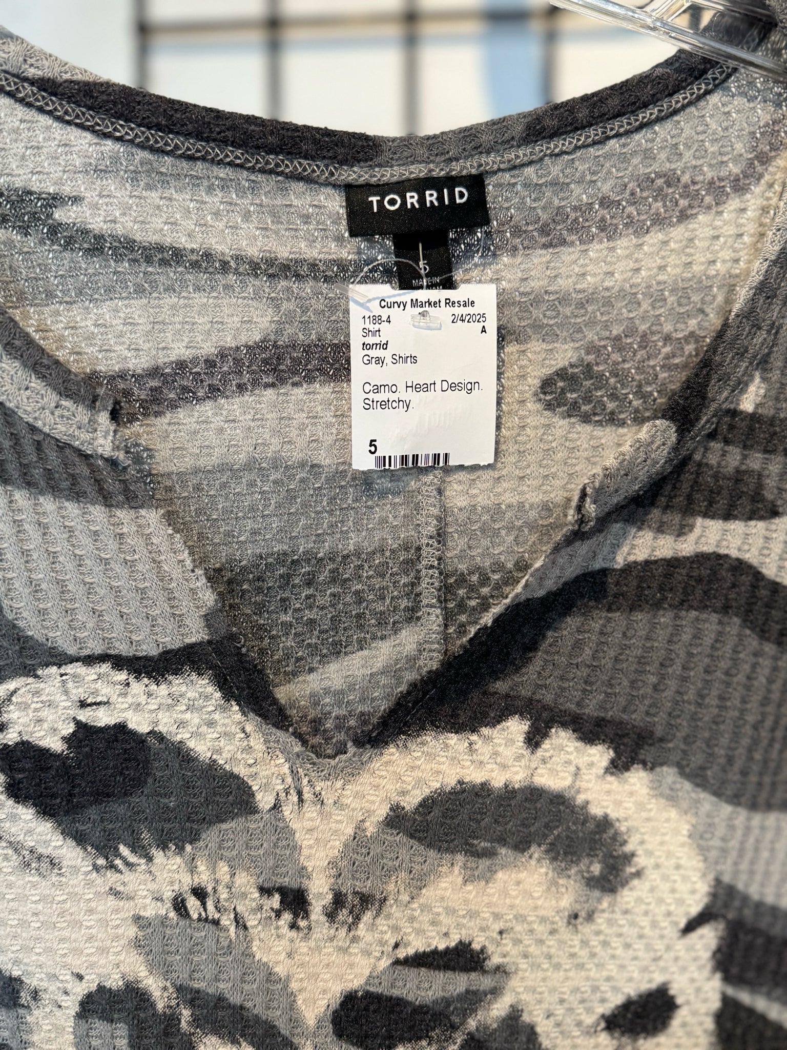 Size 5 torrid Shirt