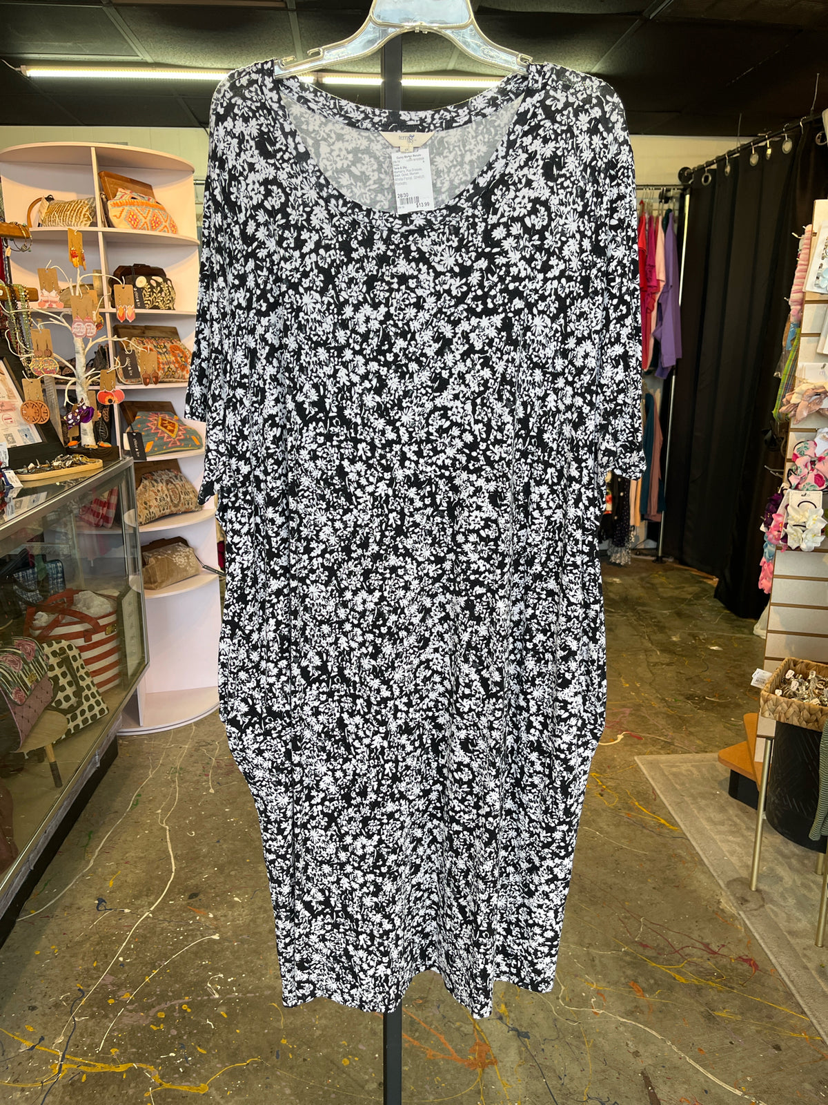 Terra & Sky Plus Dresses Size 28/30 Dress