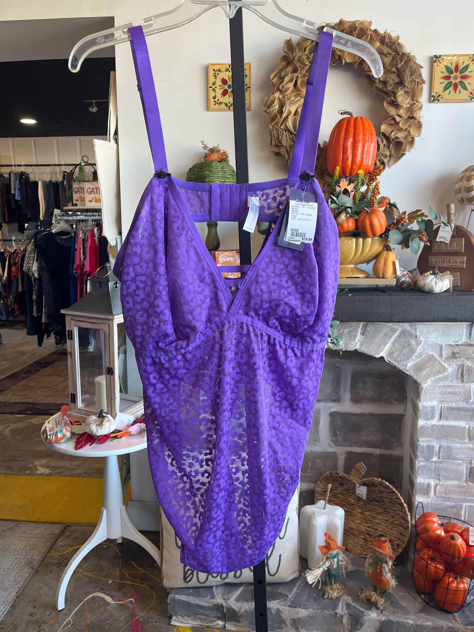 Cacique Plus Lingerie Size 30/32 Bodysuit