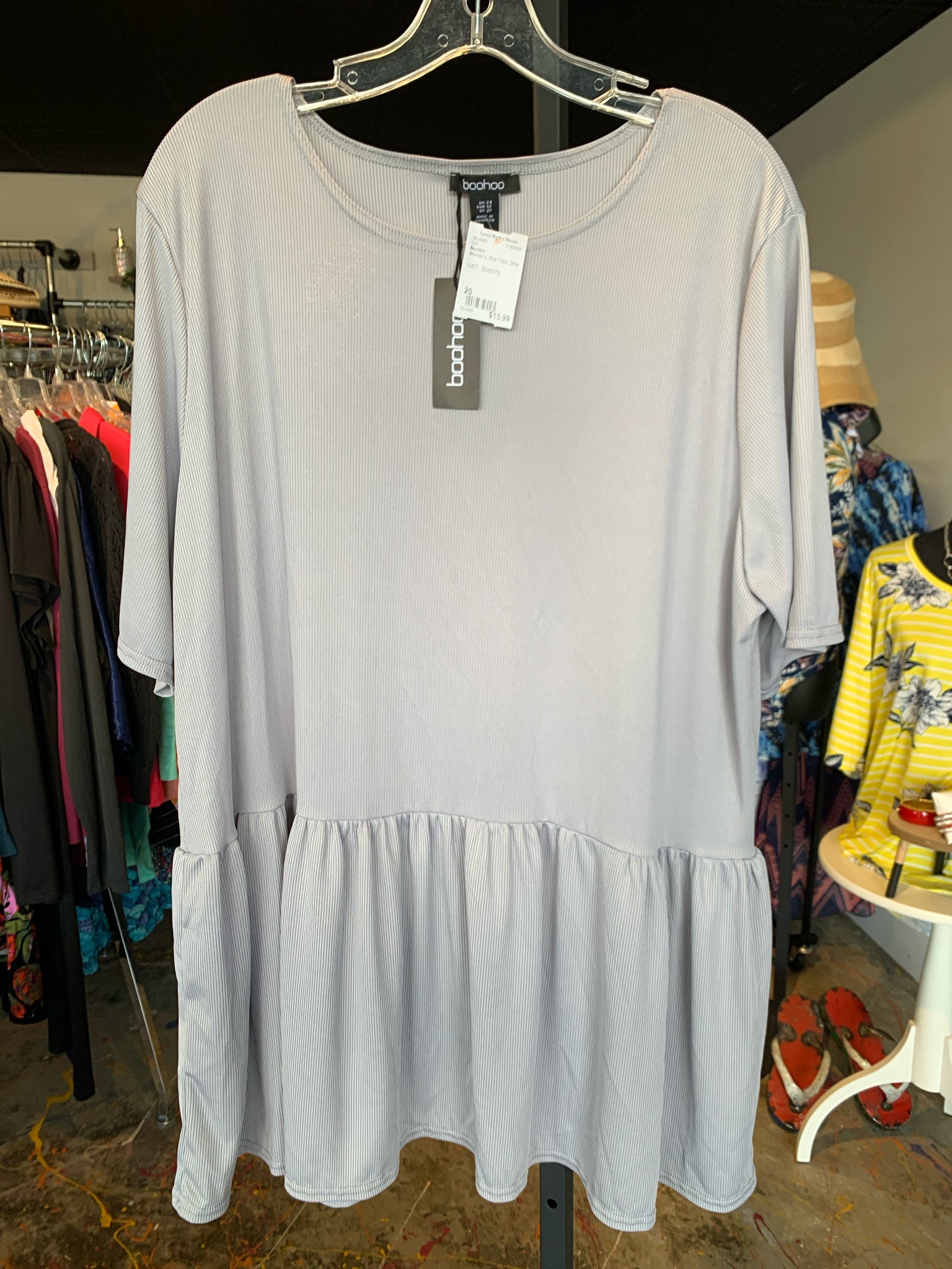 BooHoo Plus Tops Size 20 Shirt