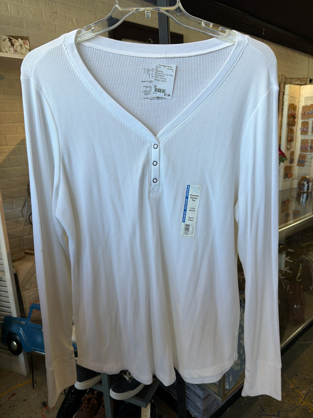 Time & True Plus Tops Size 22 Shirt