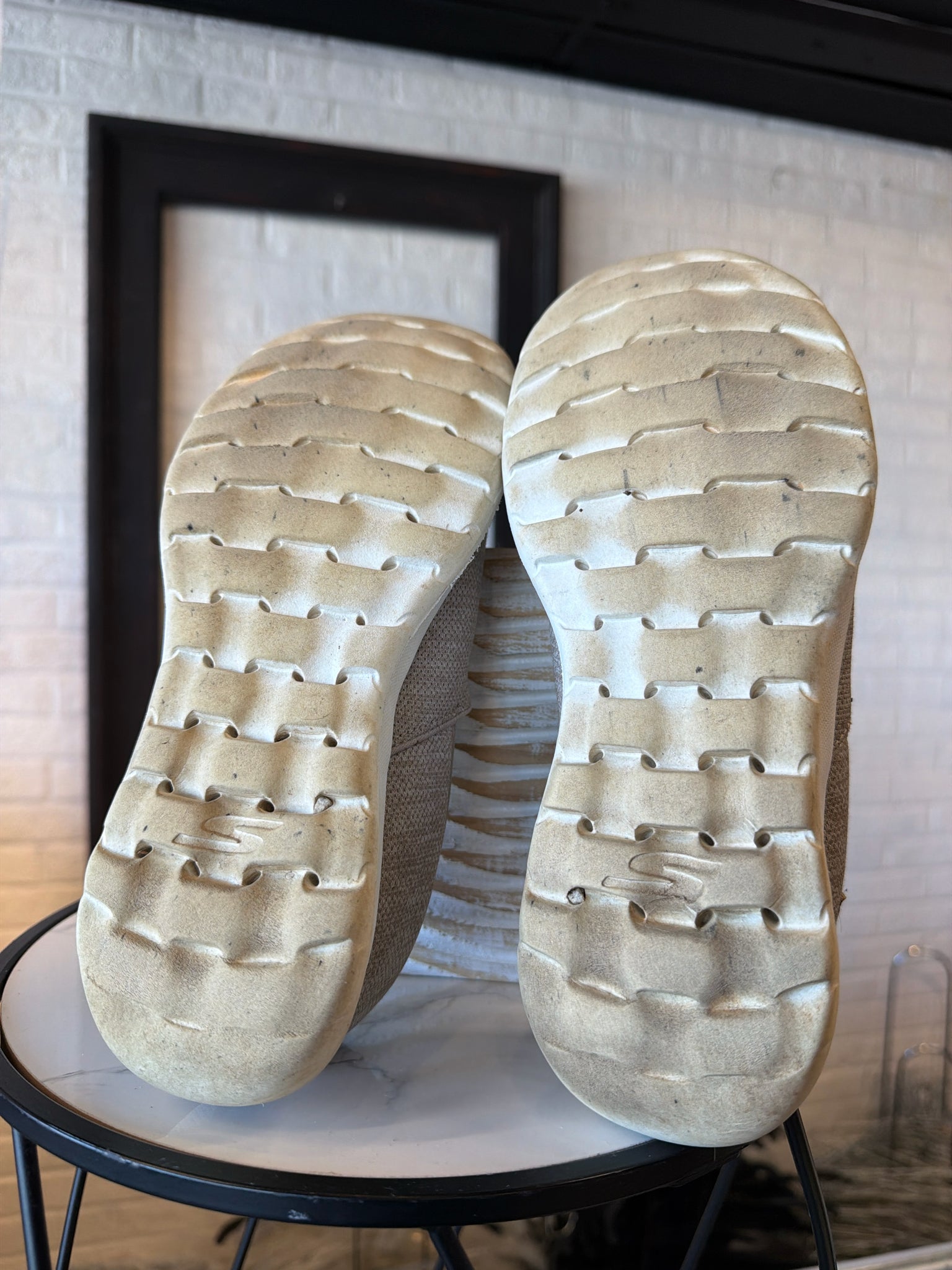 SKECHERS Shoes/Footwear 8 Shoes