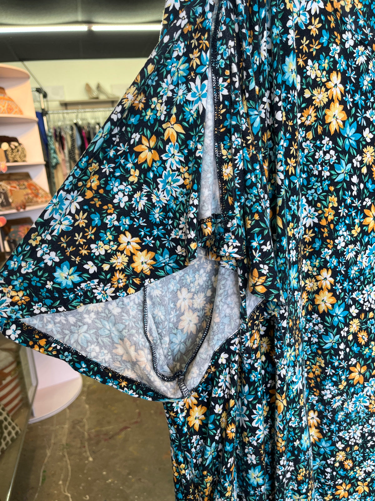Terra & Sky Plus Dresses Size 32/34 Dress
