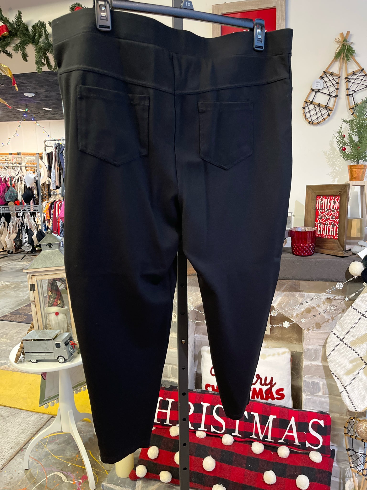 Society 212 Plus Bottoms Size 2X Pants