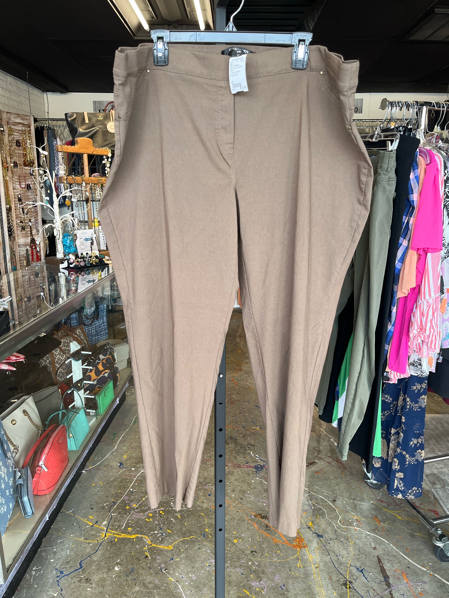 89th and Madison Plus Bottoms Size 22 Pants