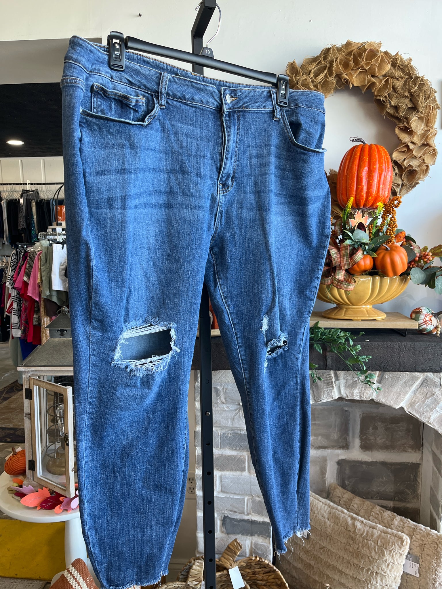 JUDY BLUE Plus Bottoms Size 24W Jeans