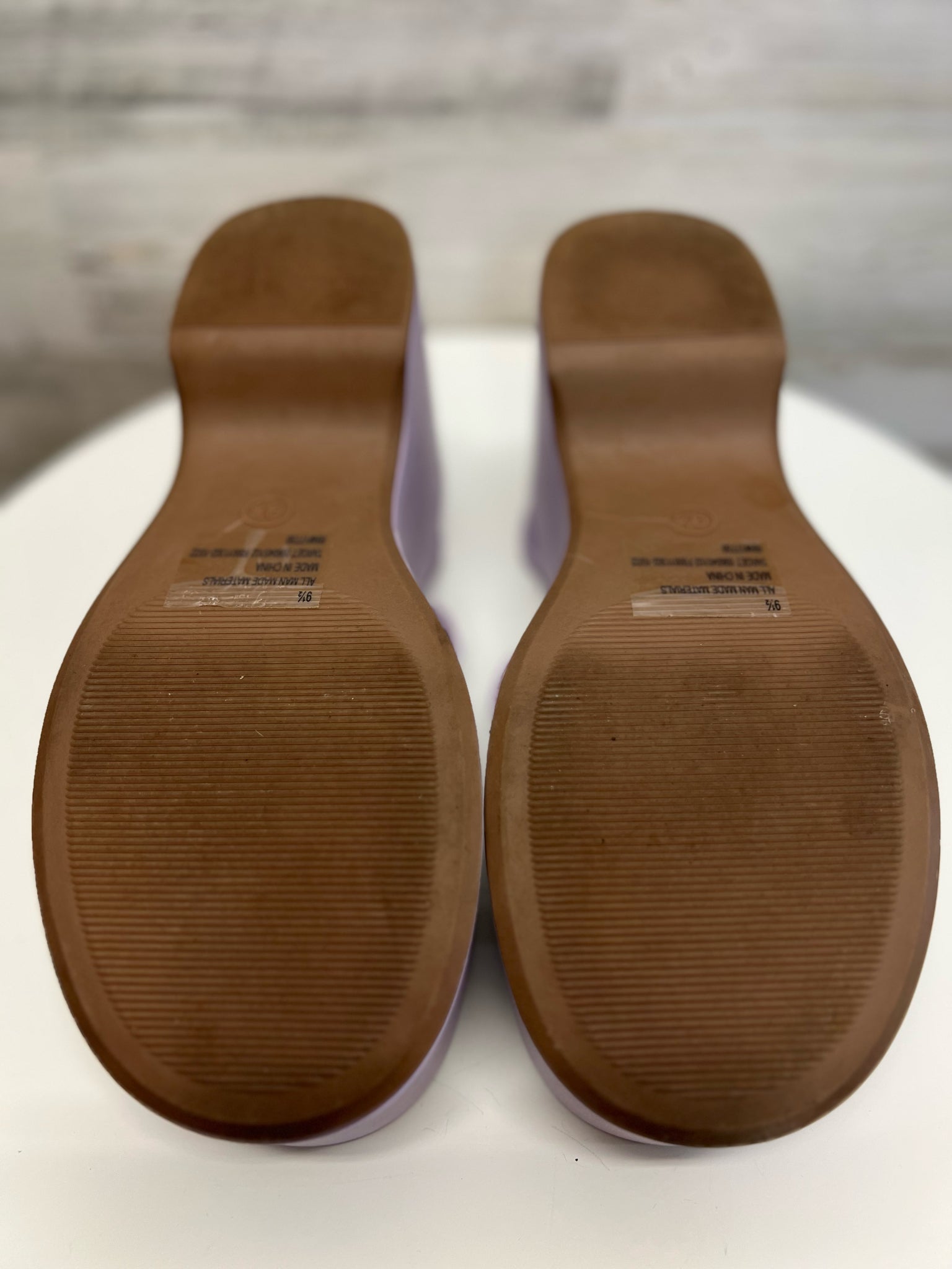 9.5 WILD FABLE SHOES