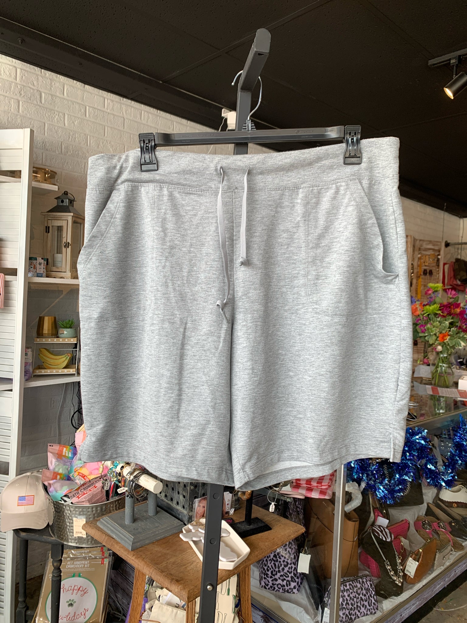 Athletic Plus Bottoms Size 22 Shorts