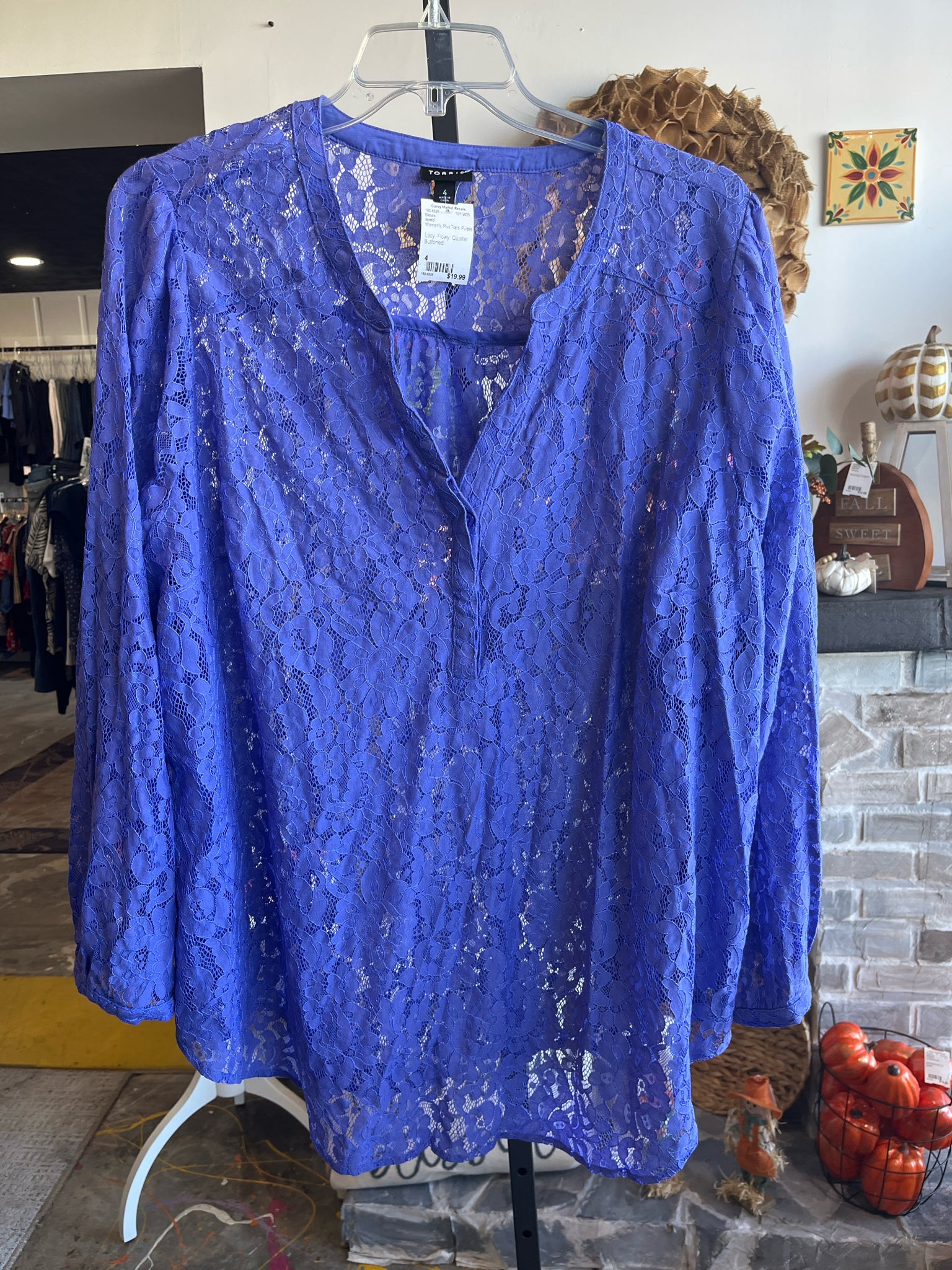 torrid Plus Tops Size 4 Blouse