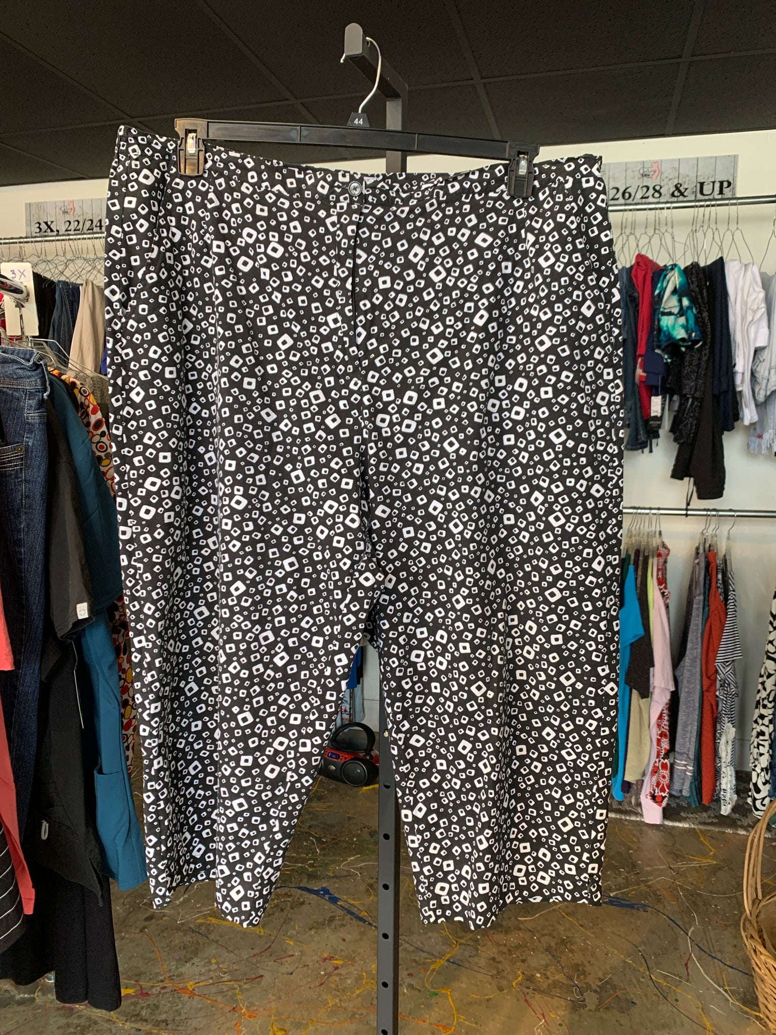 JG Hook Plus Bottoms Size 24 Pants