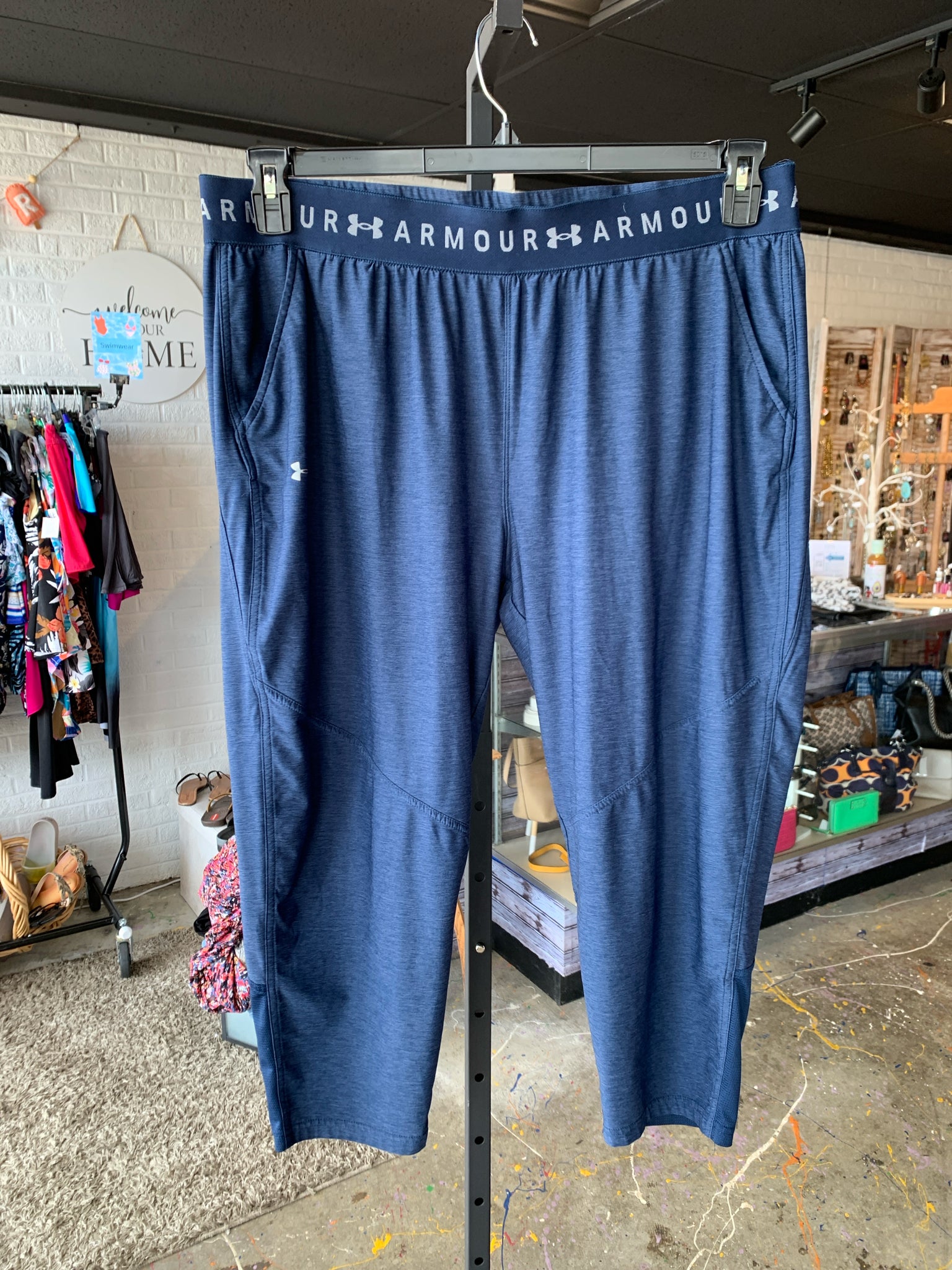 UNDER ARMOUR Womens Bottoms XXL ATHLETIC WEAR-WOMEN'S