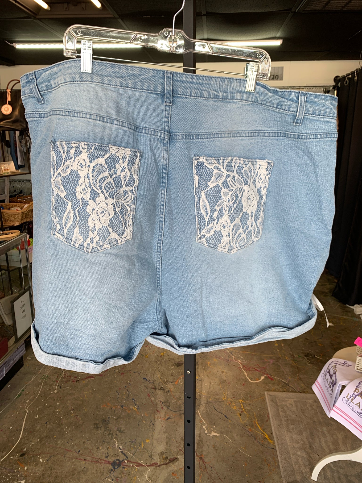 Hot Topics Plus Bottoms Size 26 Shorts
