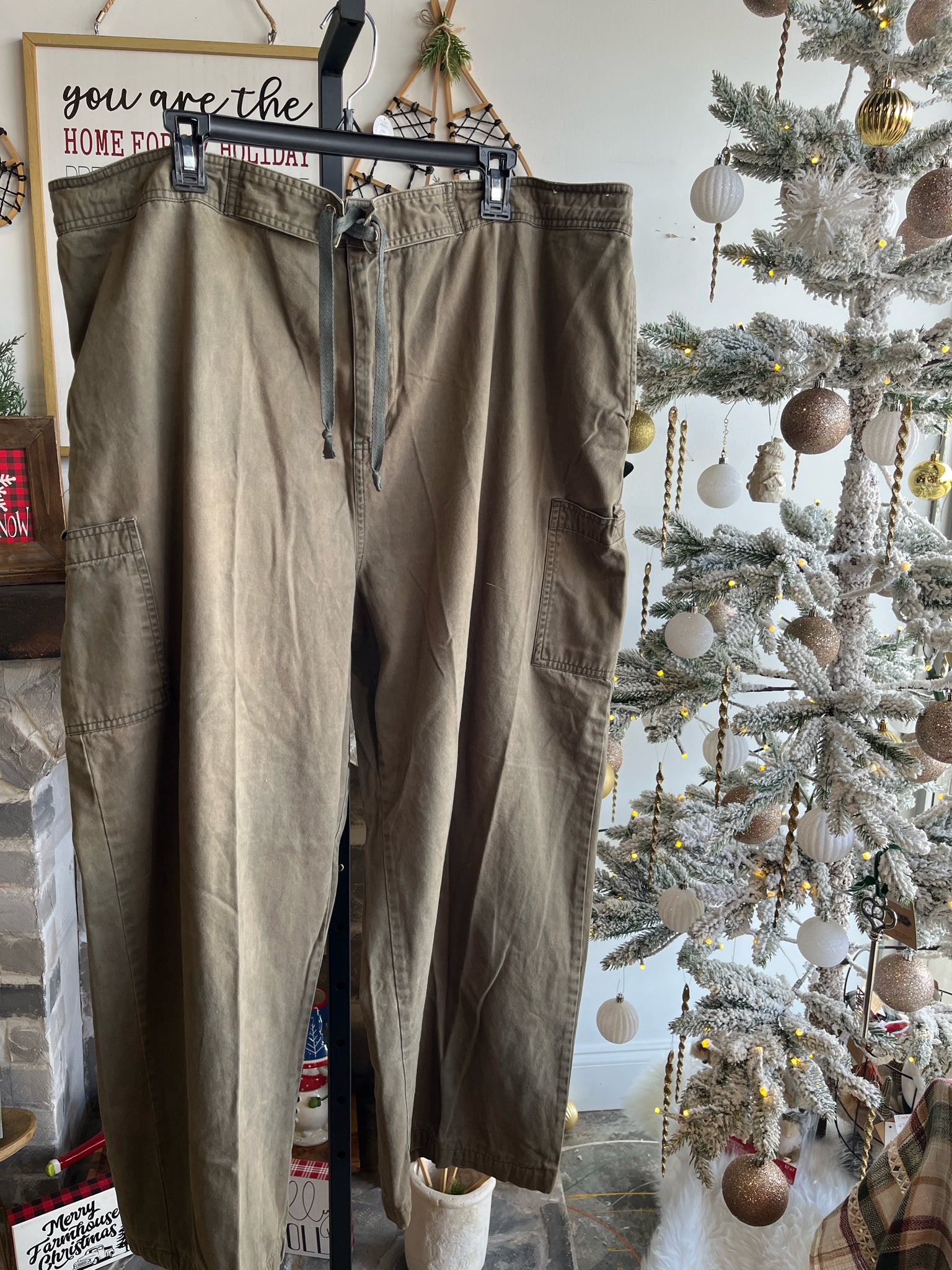 Carolina Blues Plus Bottoms Size 26W Pants