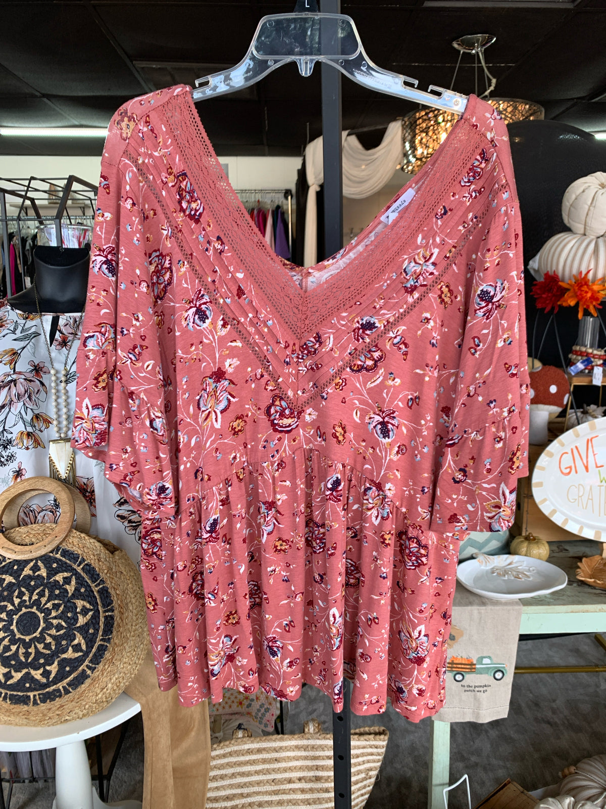 EYESHADOW Plus Tops Size 2X Blouse