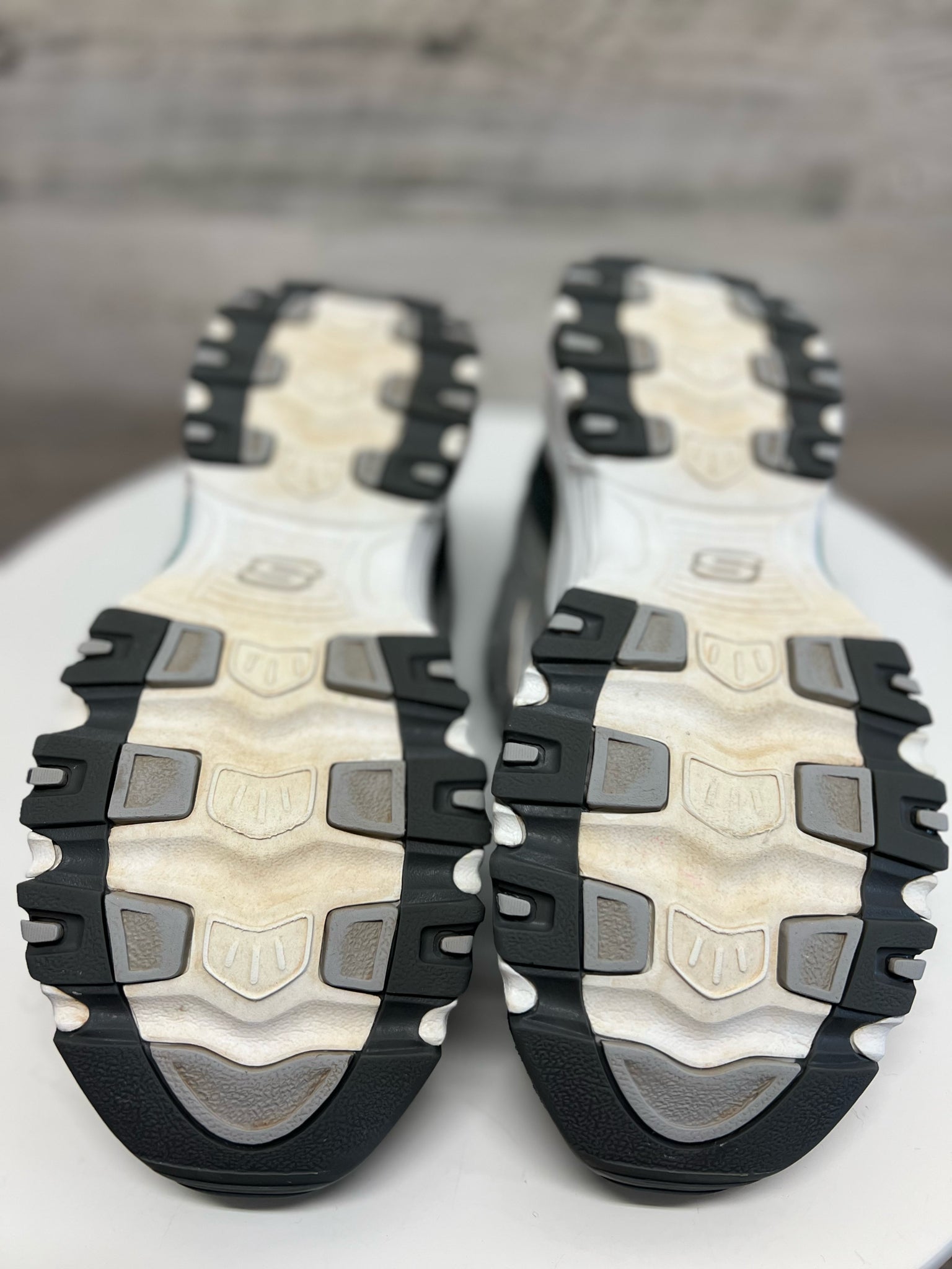 SKECHERS Shoes/Footwear 11 SHOES