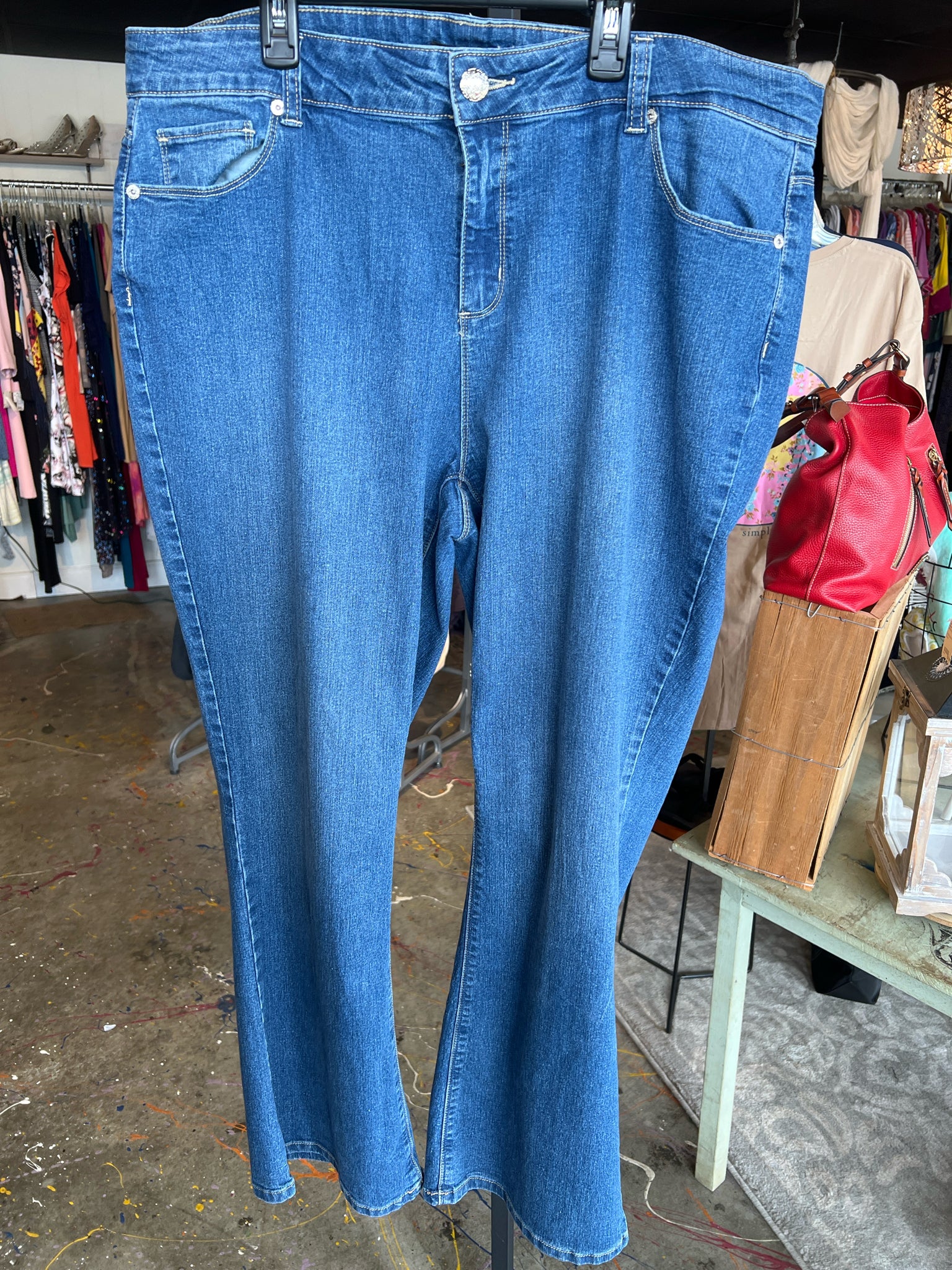 ROZ & ALI Plus Bottoms Size 20 Jeans