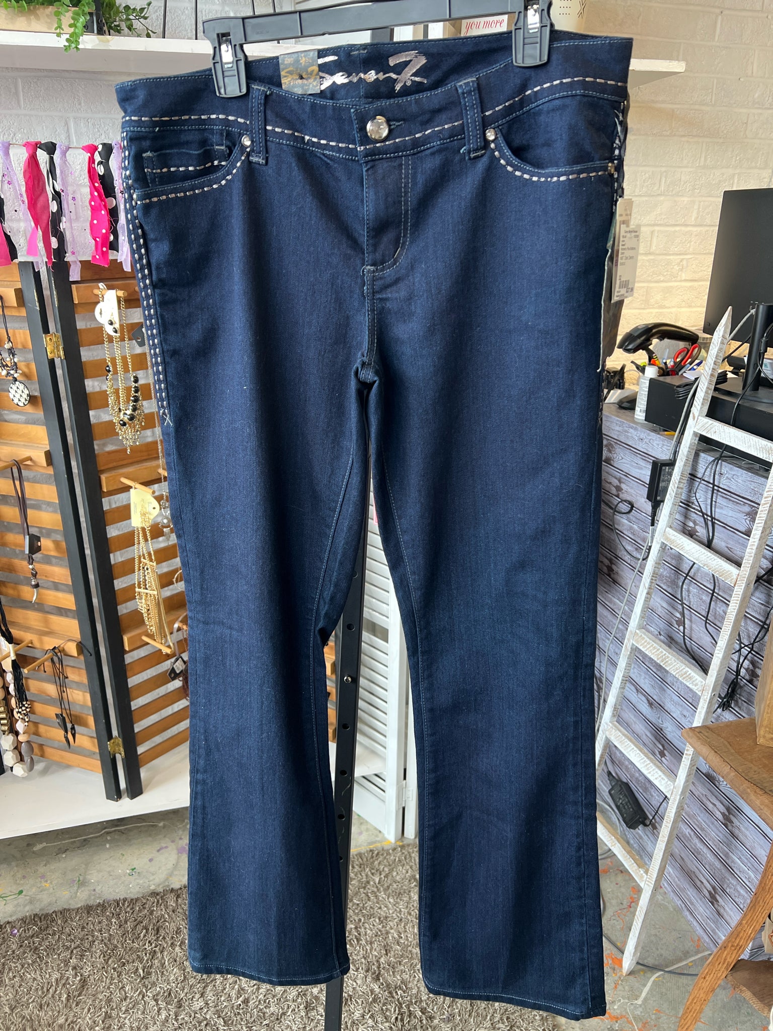 Seven7 Plus Bottoms Size 32 Jeans