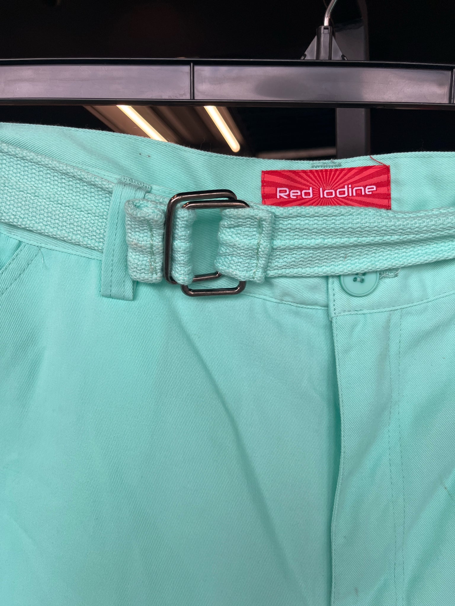 Red Iodine Men's Size 38 Mens Clothing Shorts