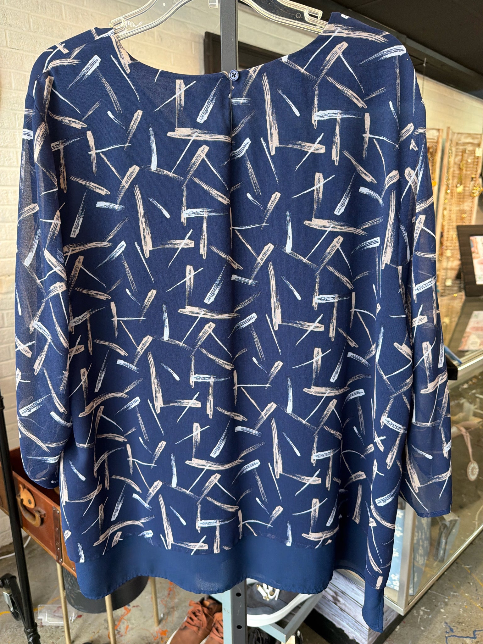 Chicos Womens Tops Size 4 Blouse