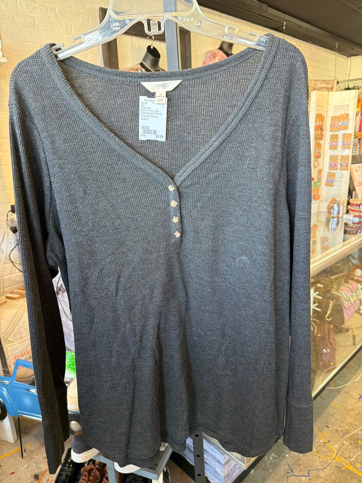 Terra & Sky Plus Tops Size 20/22 Shirt