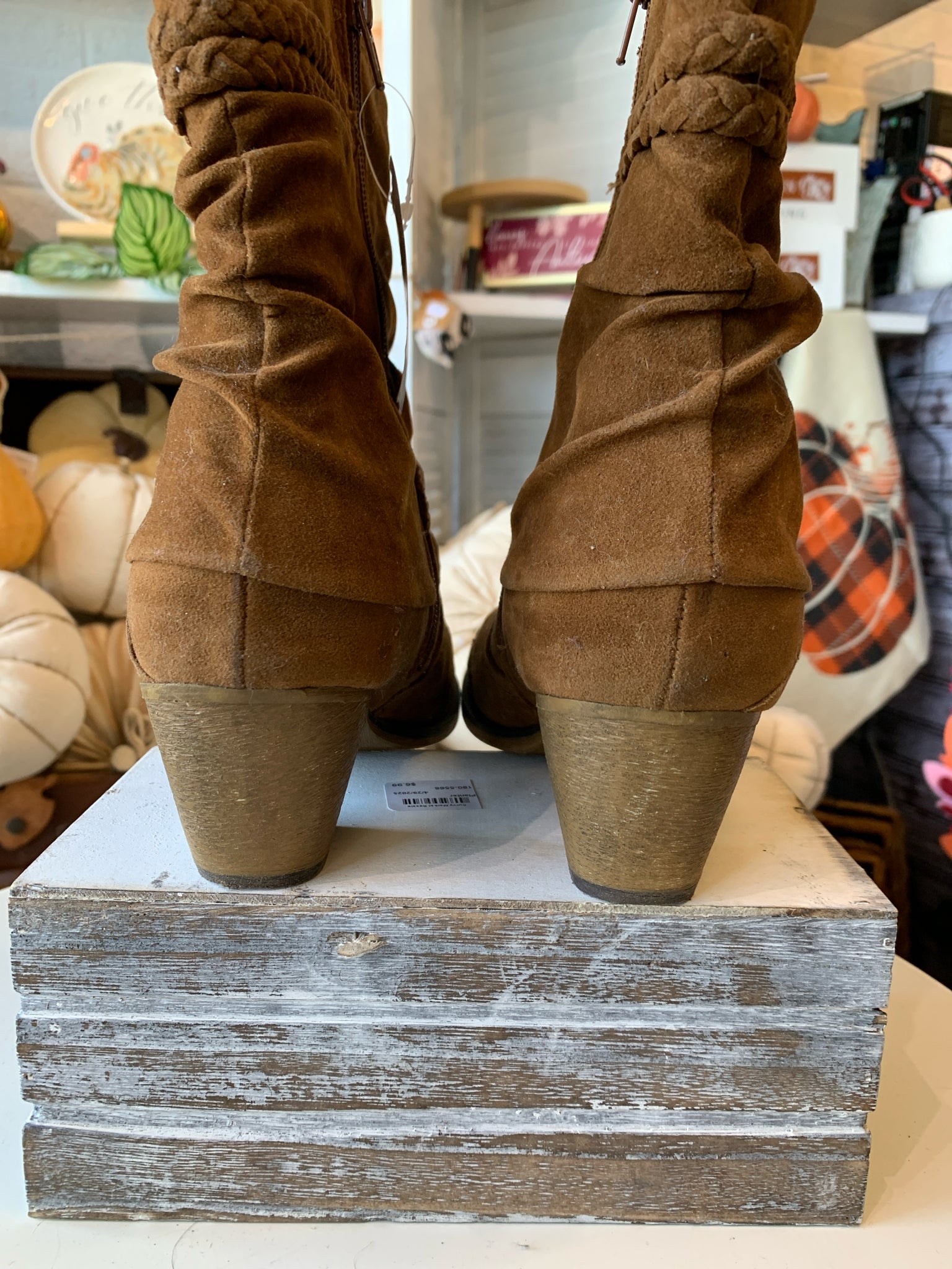 Chelsea Moreland Shoes/Footwear 8m Shoes