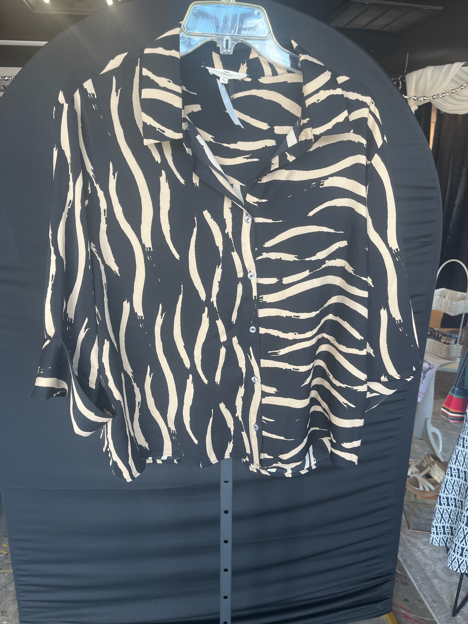 ENTRO Womens Tops Size L Blouse