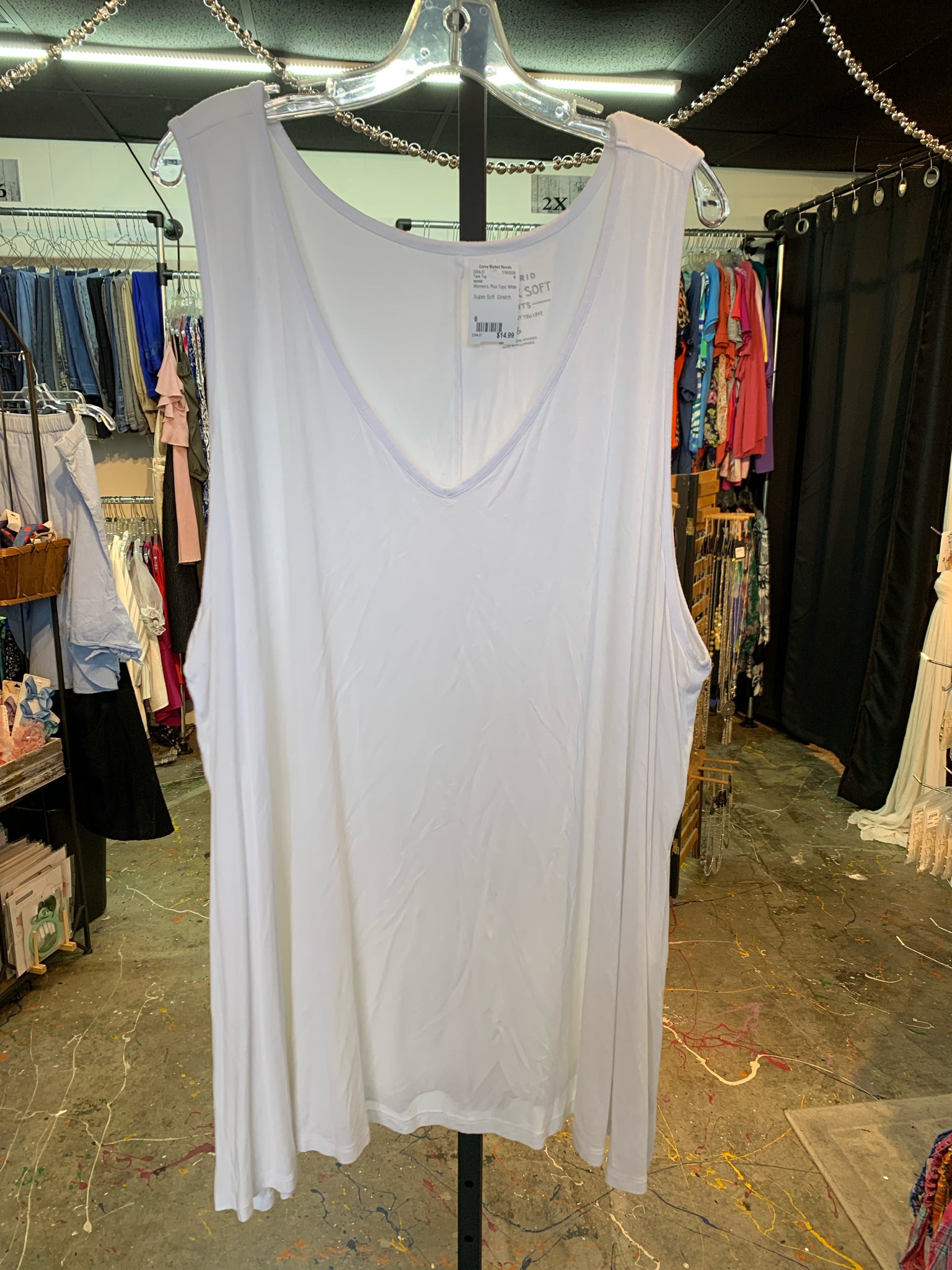 torrid Plus Tops Size 6 Tank Top