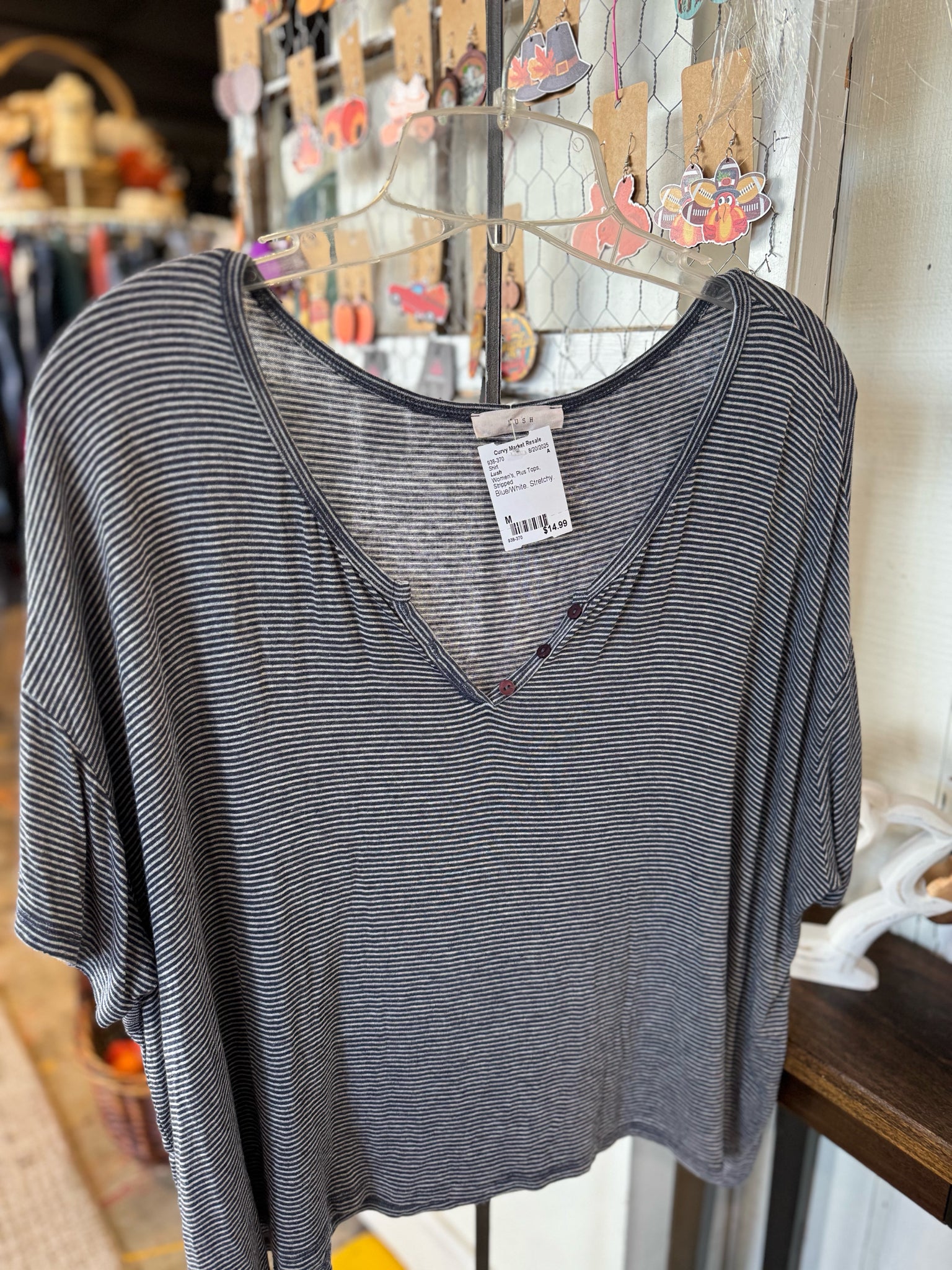 Lush Plus Tops Size M Shirt