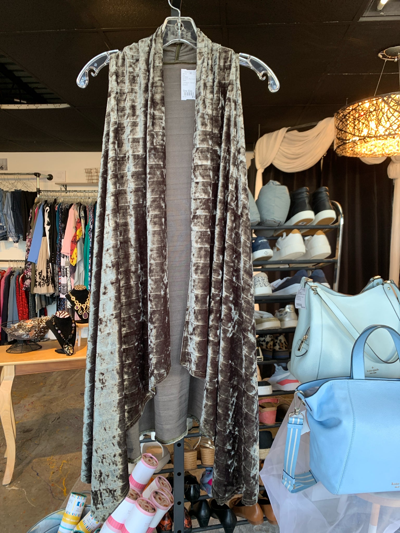 No Brand Plus Outerwear Size One Size Vest