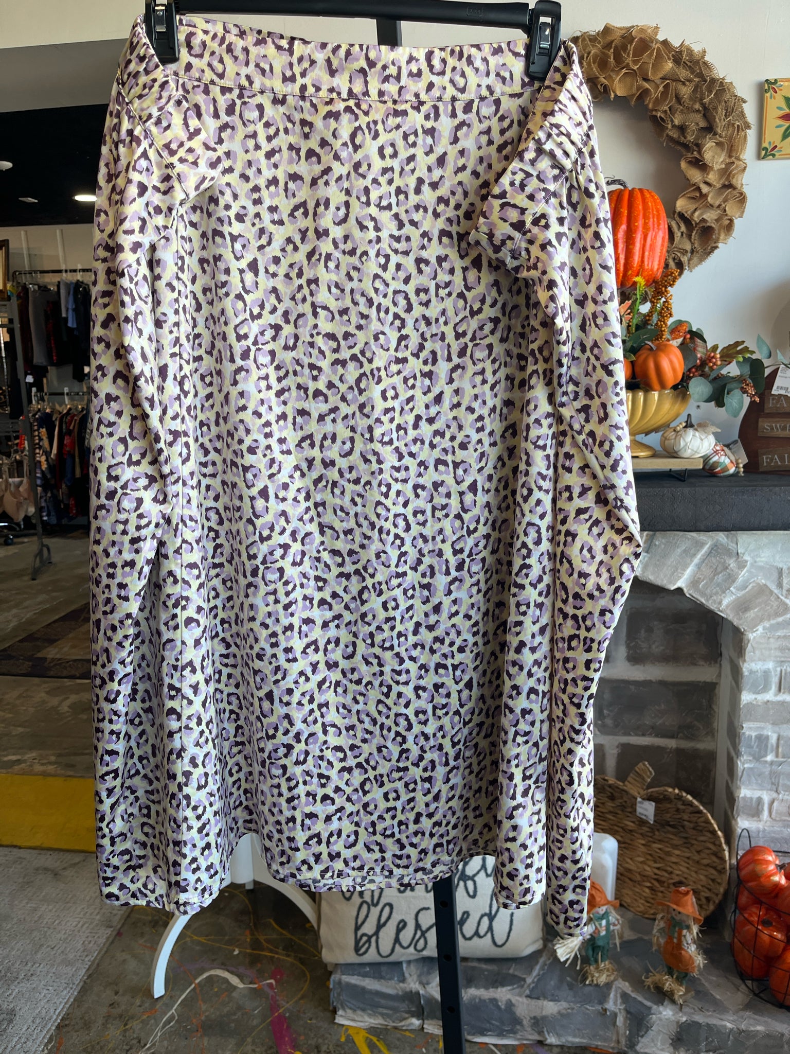 torrid Plus Bottoms Size 6 Skirt