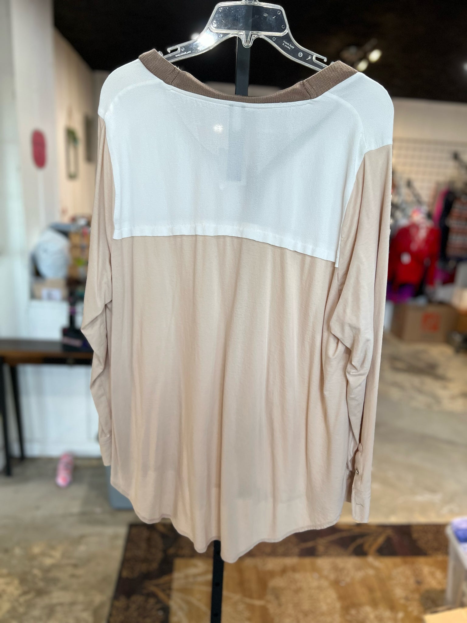 Size 3 Chicos Blouse