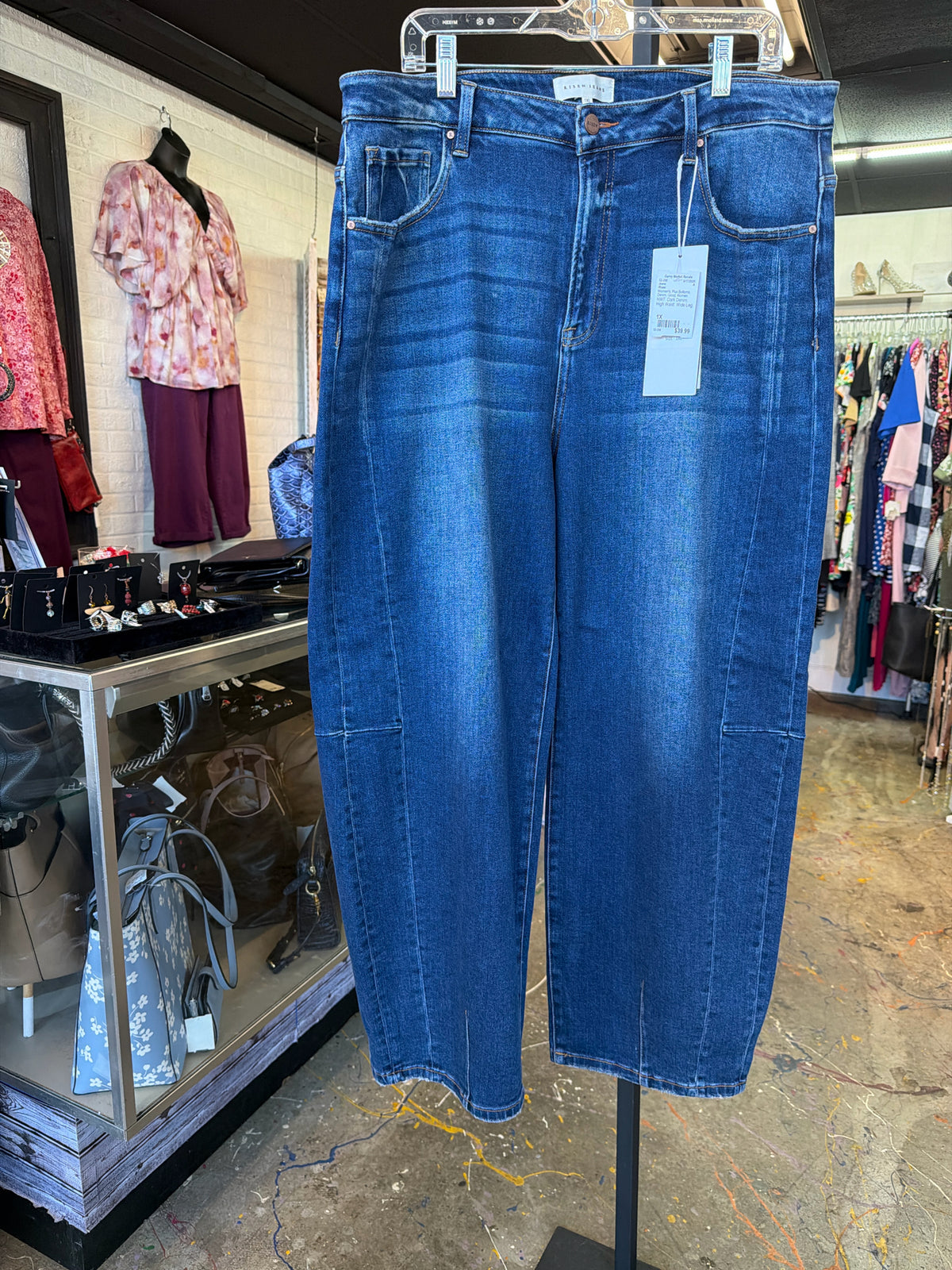 Risen Plus Bottoms Size 1X Jeans