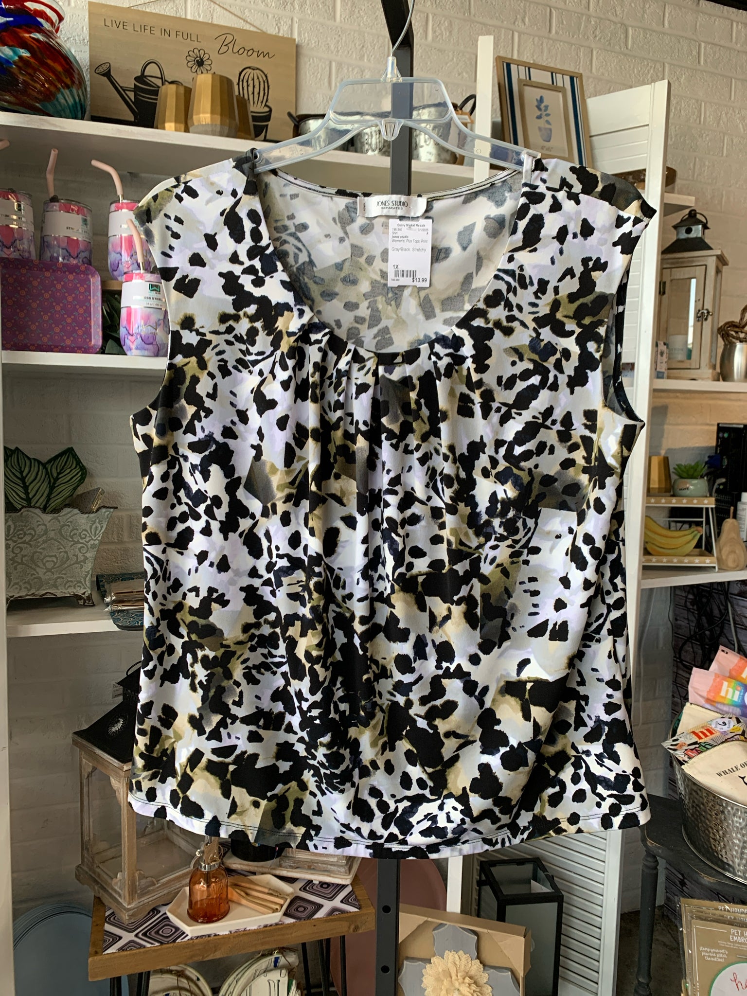 jones studio Plus Tops Size 1X Shirt