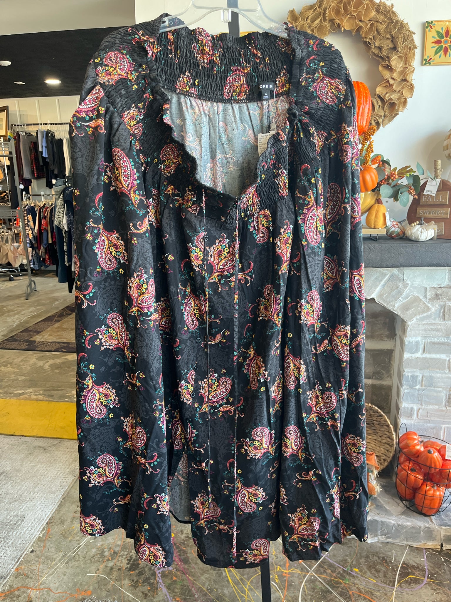 torrid Plus Bottoms Size 6 Skirt