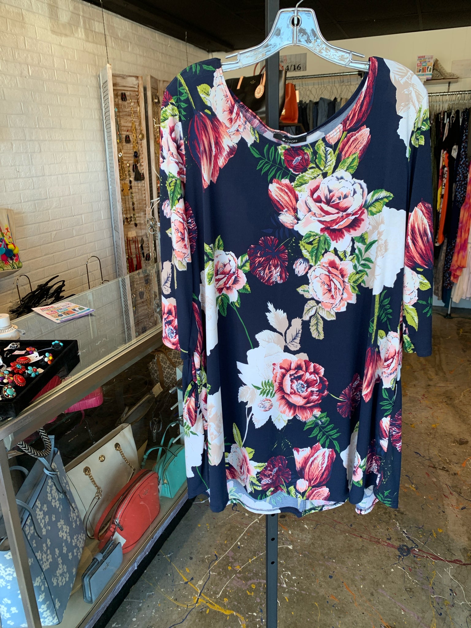 42 Pops Plus Tops Size 1X Blouse